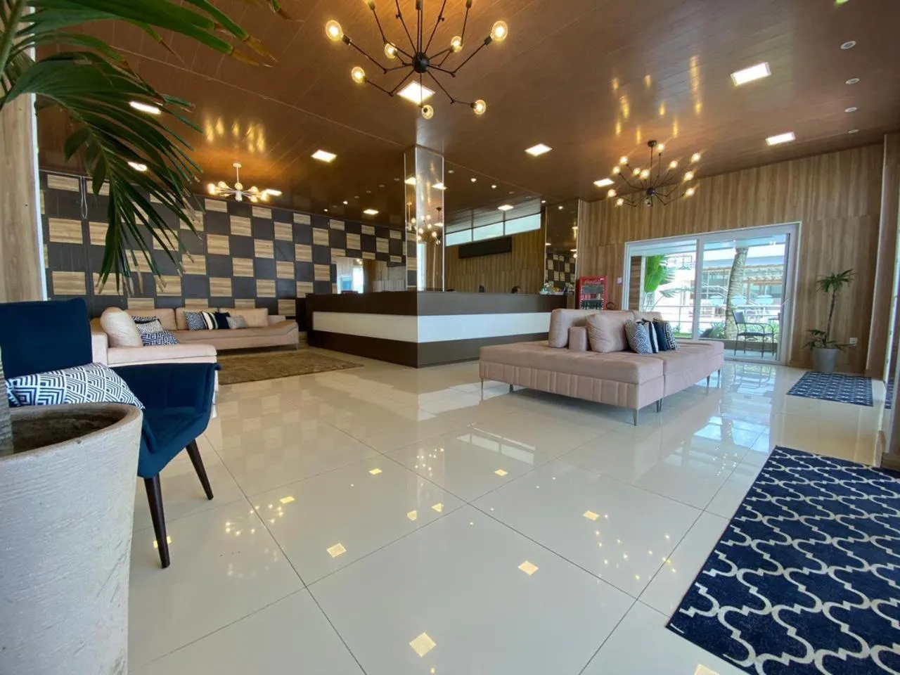 Lobby or reception in Farol Plaza Hotel