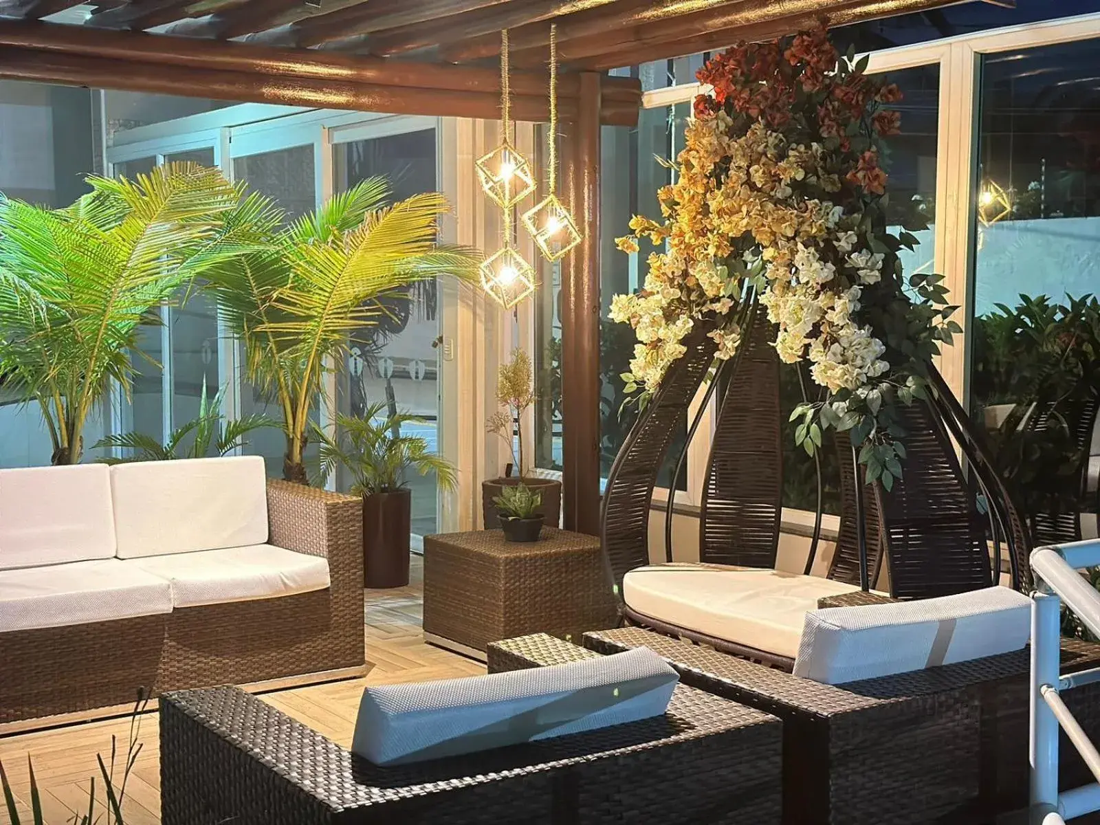 Swimming pool in Farol Plaza Hotel Swimming pool in Farol Plaza Hotel