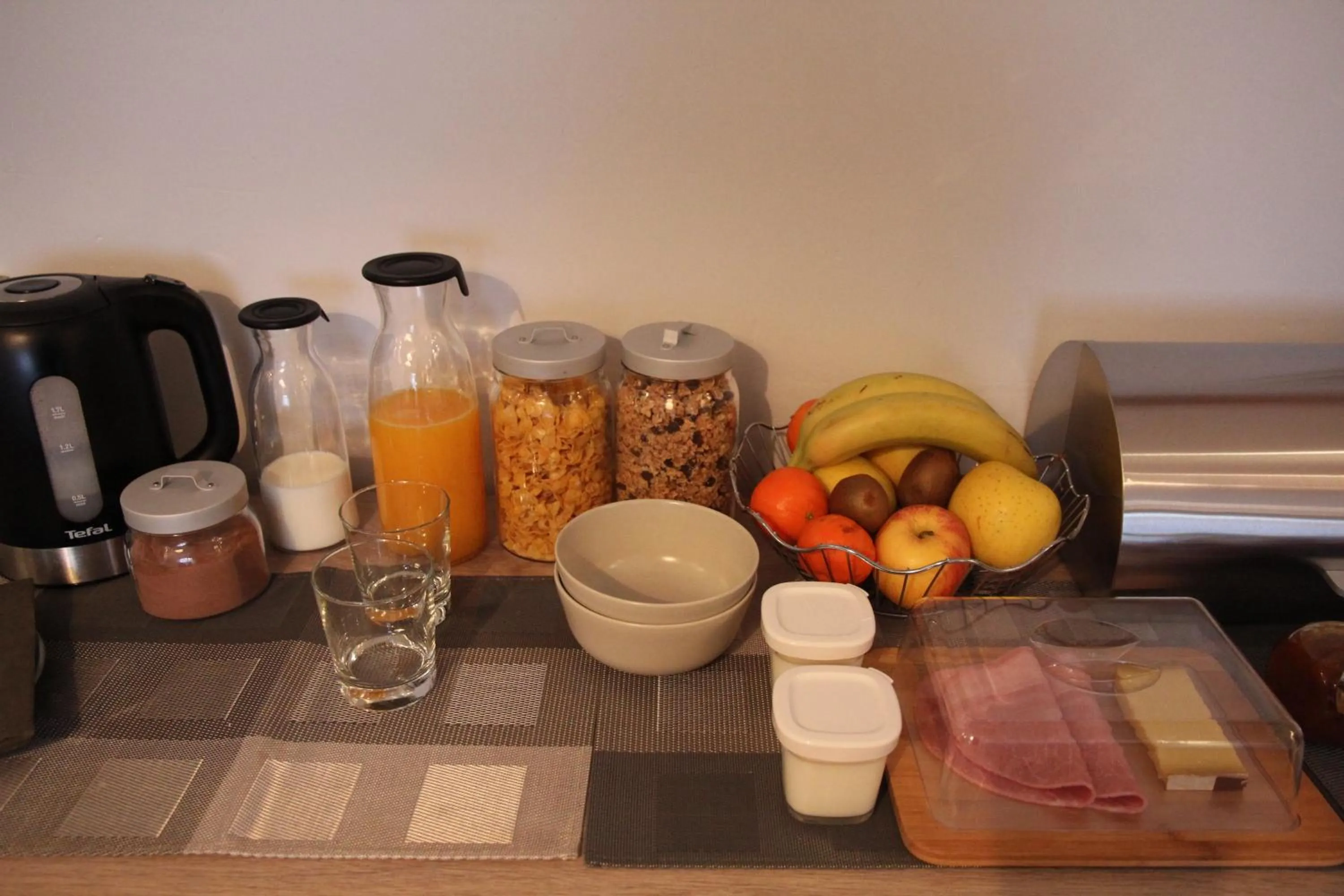 Buffet breakfast in La Grange des Griottiers