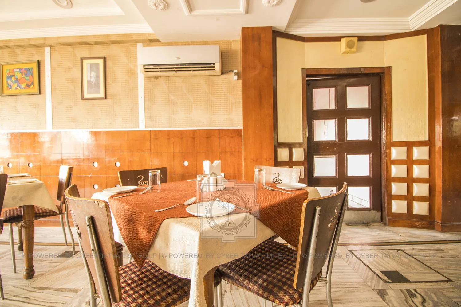 Breakfast in WOW STAYZ2 Hotel Jahanvi Dale