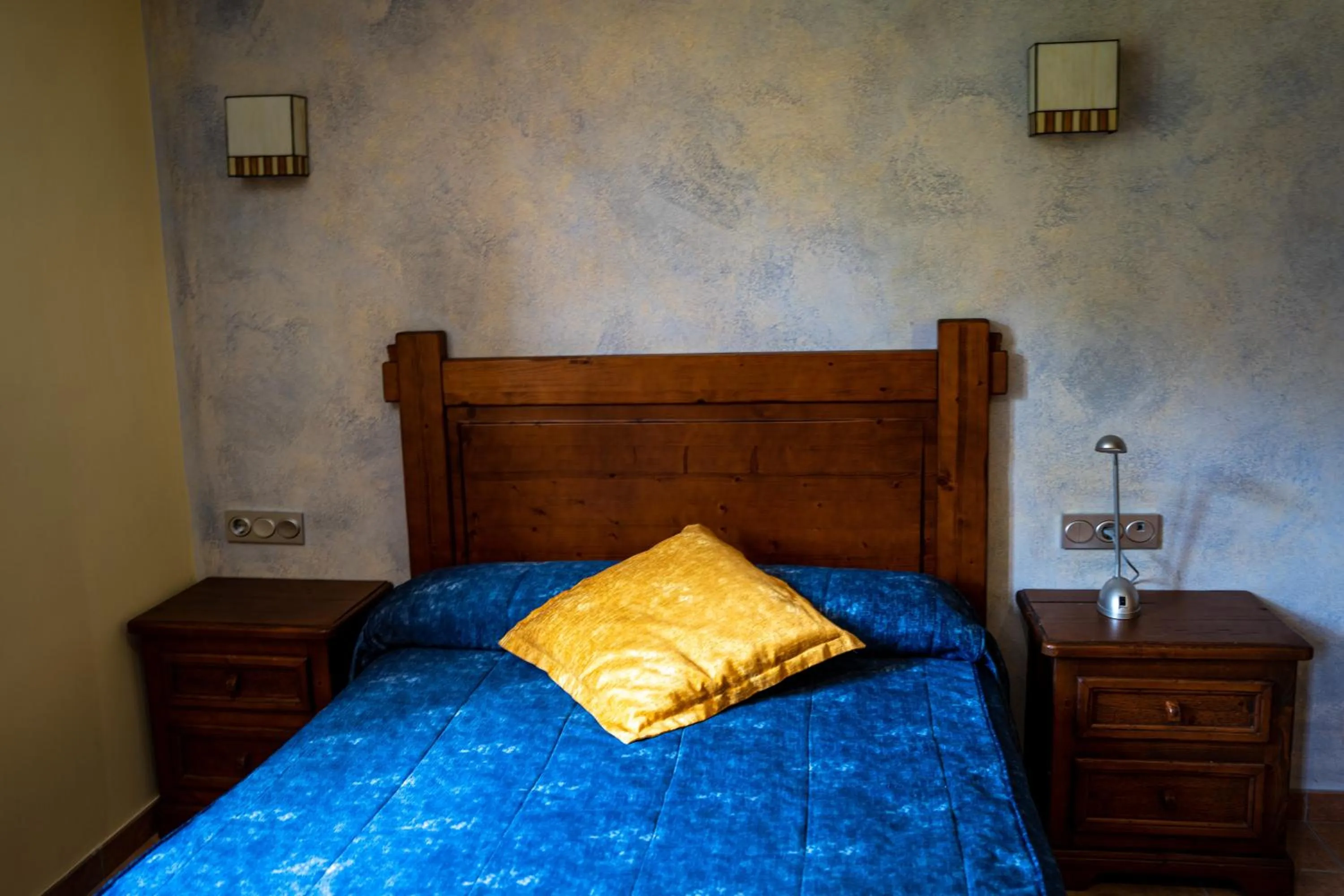 Bed in Hostal Cal Franciscó