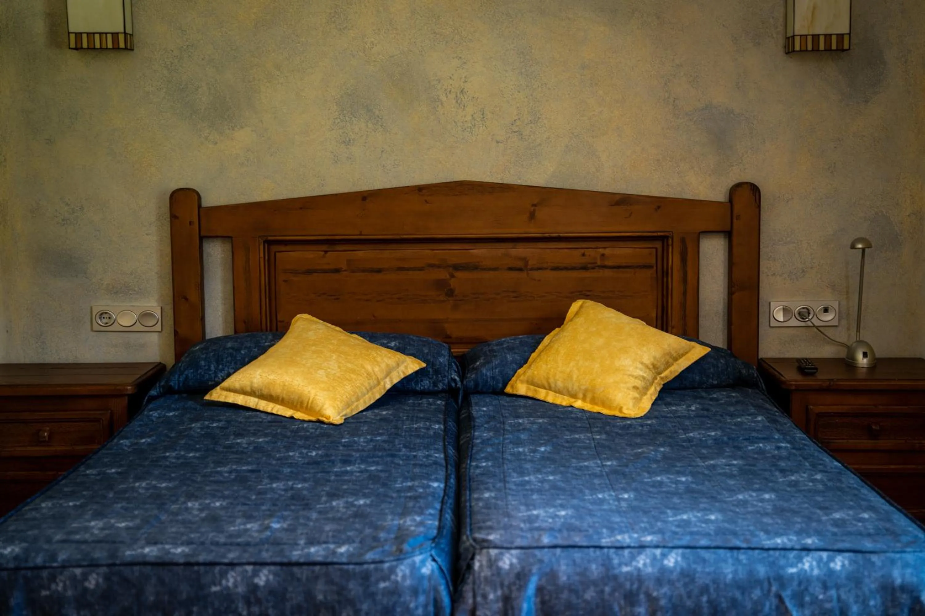 Bed in Hostal Cal Franciscó