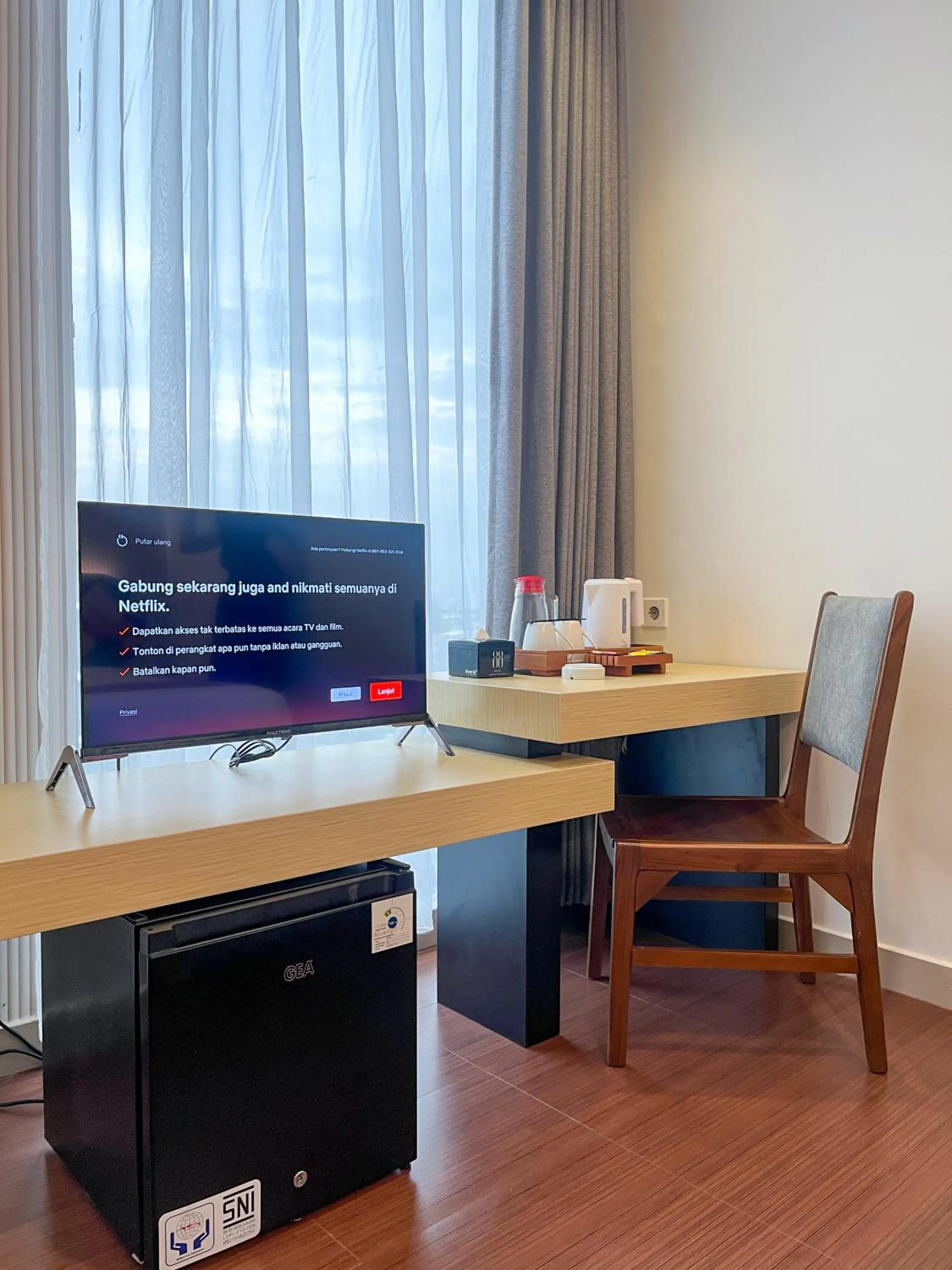 TV and multimedia in Hotel 88 Embong Malang Tunjungan Surabaya by WH - Breakfast with The Best View on The Highest Floor and Strategic Location in The City Center