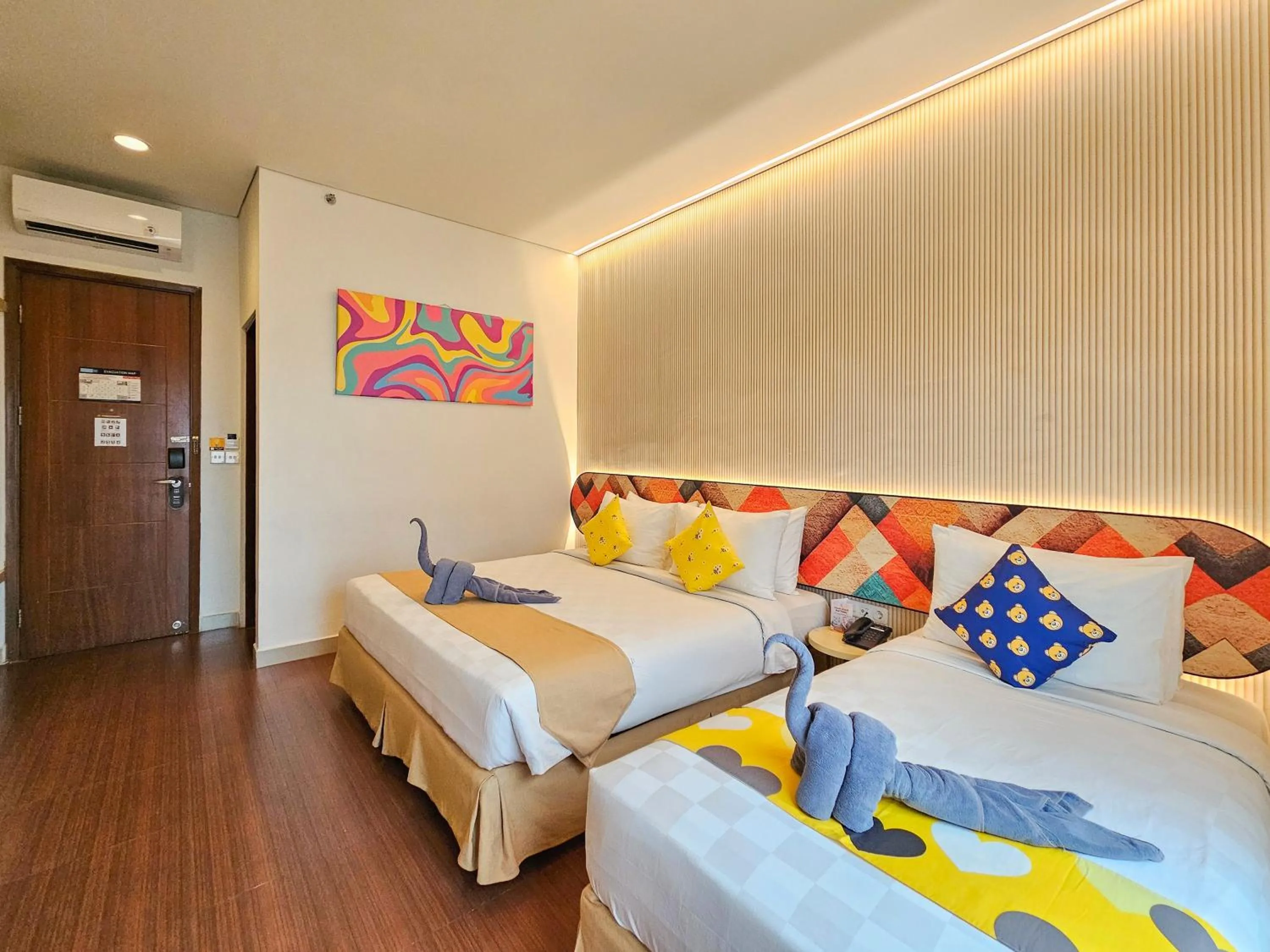 Bed in Hotel 88 Embong Malang Tunjungan Surabaya by WH - Breakfast with The Best View on The Highest Floor and Strategic Location in The City Center