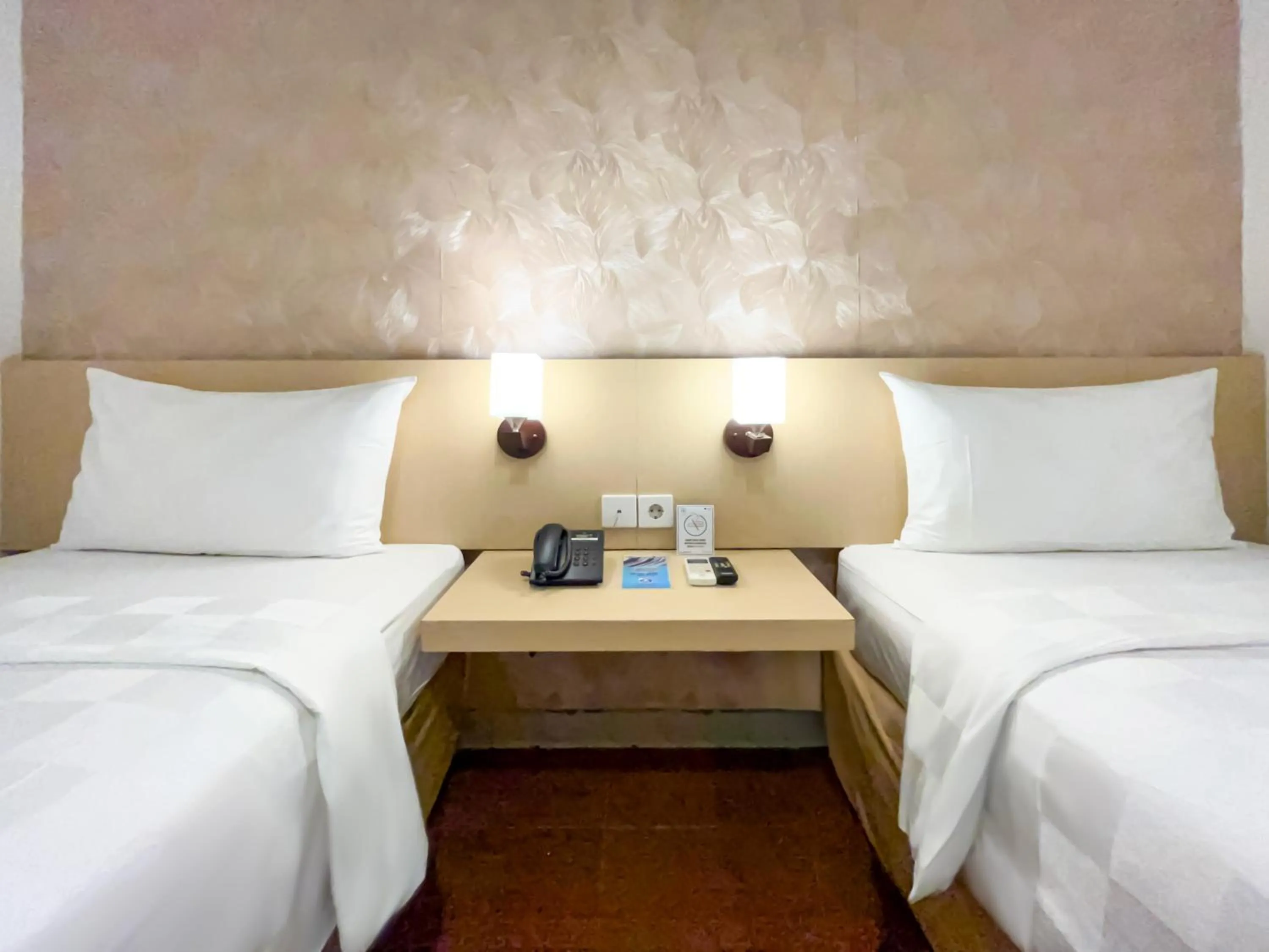 Bed in Hotel 88 Embong Malang Tunjungan Surabaya by WH - Breakfast with The Best View on The Highest Floor and Strategic Location in The City Center