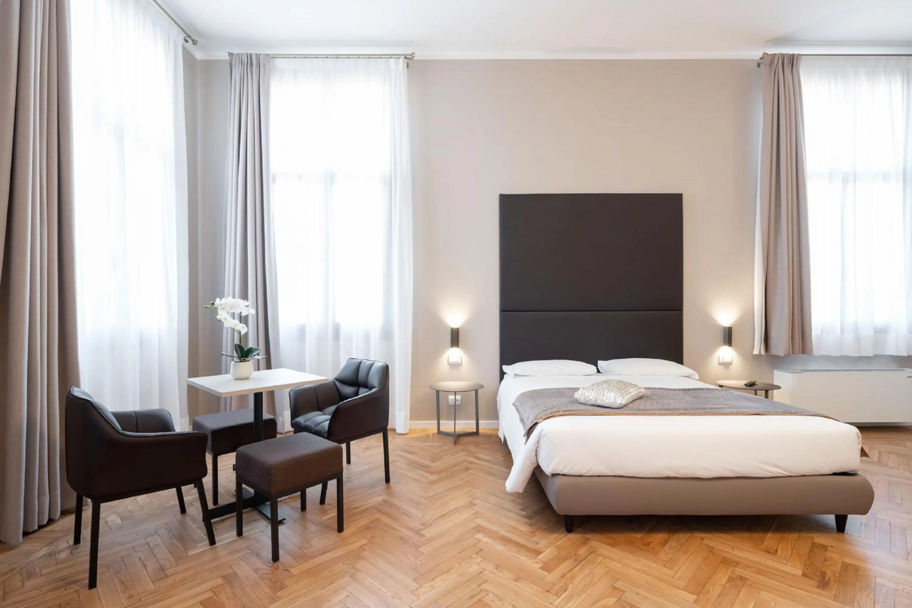 Photo of the whole room, Bed in Hotel Palazzo Martinelli Dolfin