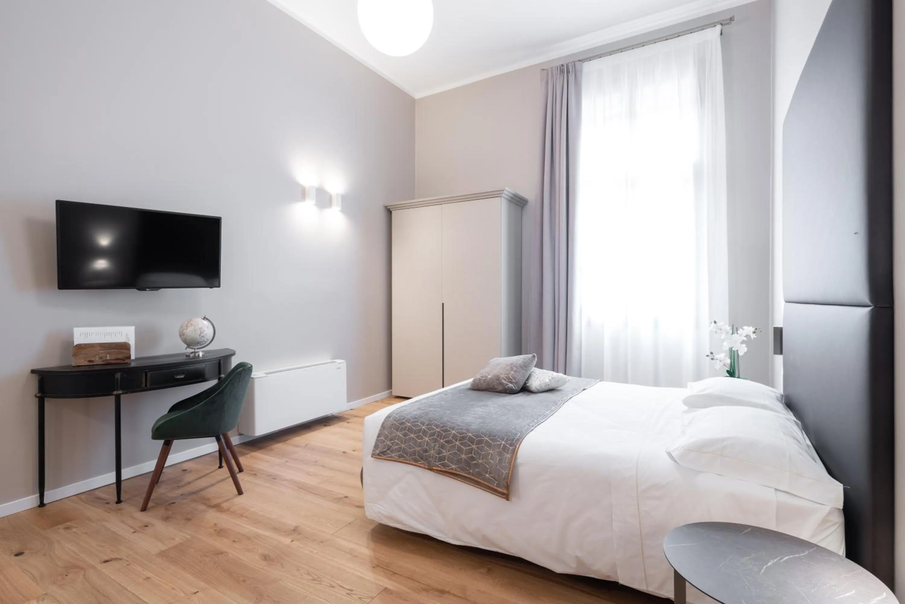 Bedroom, Bed in Hotel Palazzo Martinelli Dolfin