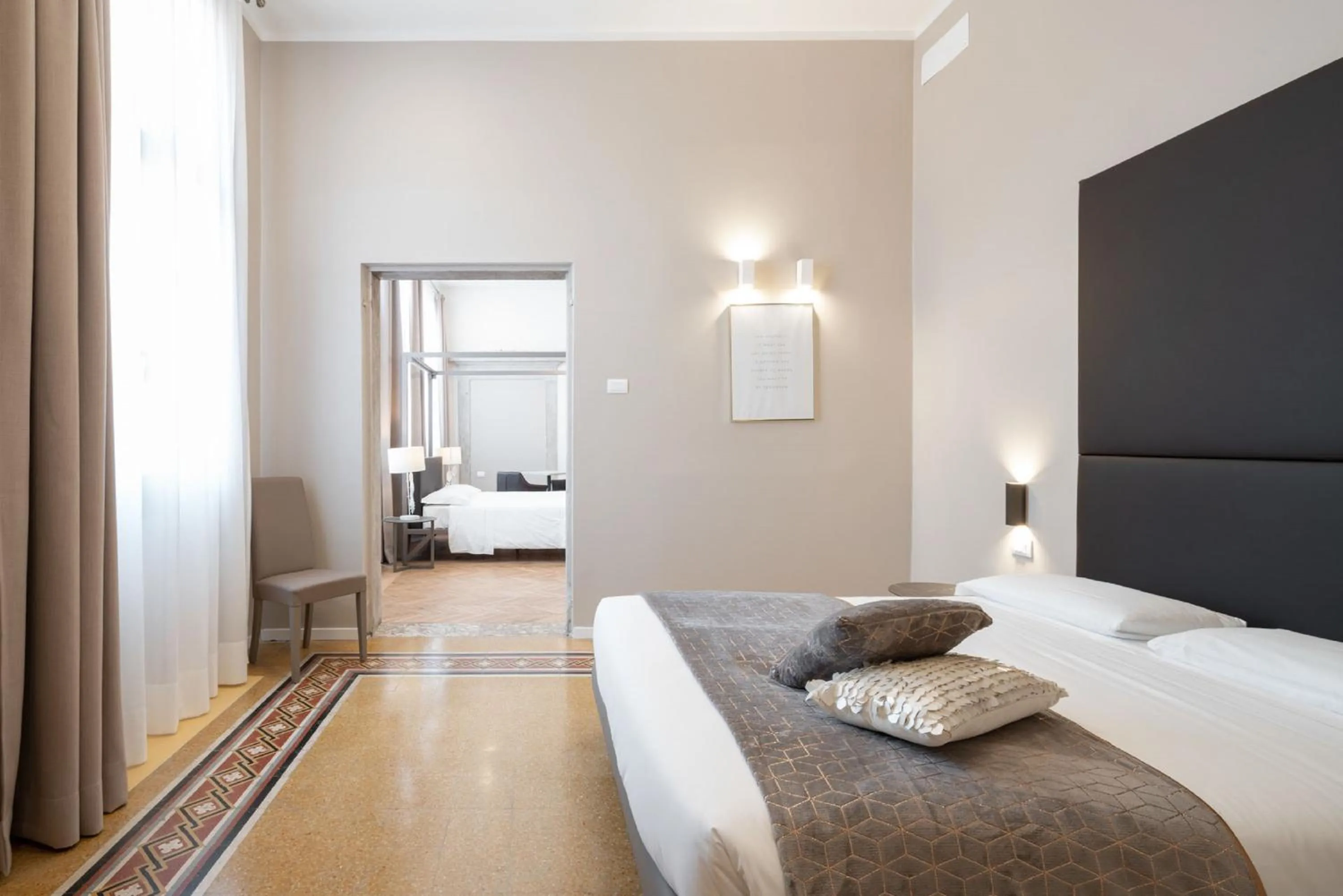 Bedroom, Bed in Hotel Palazzo Martinelli Dolfin