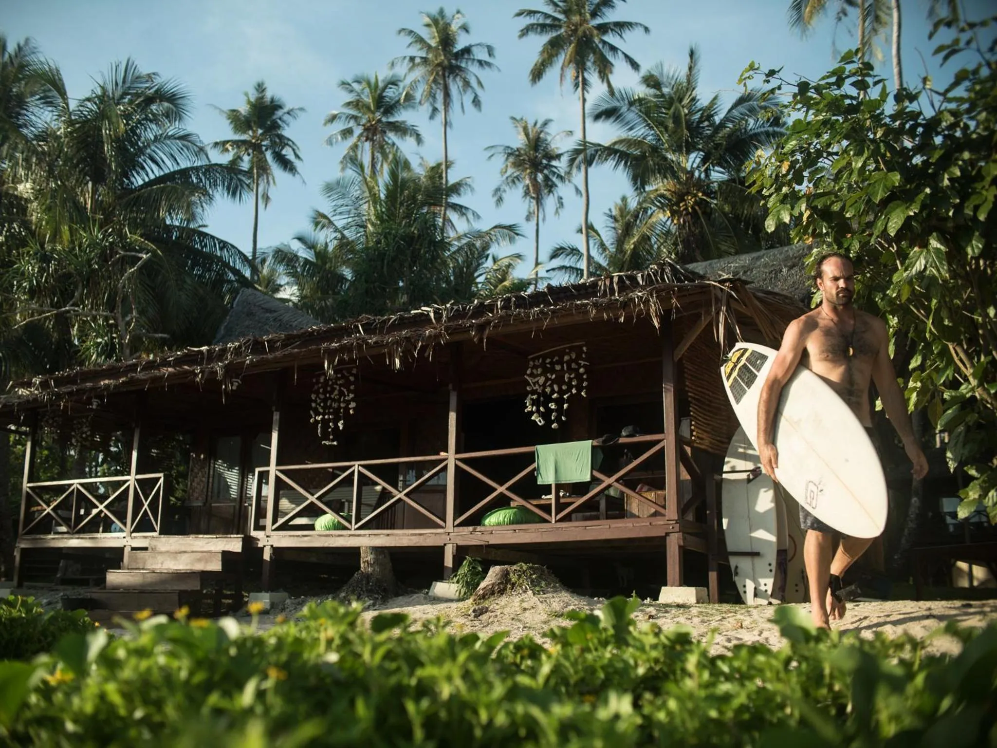 Property building in Simeulue Surflodges