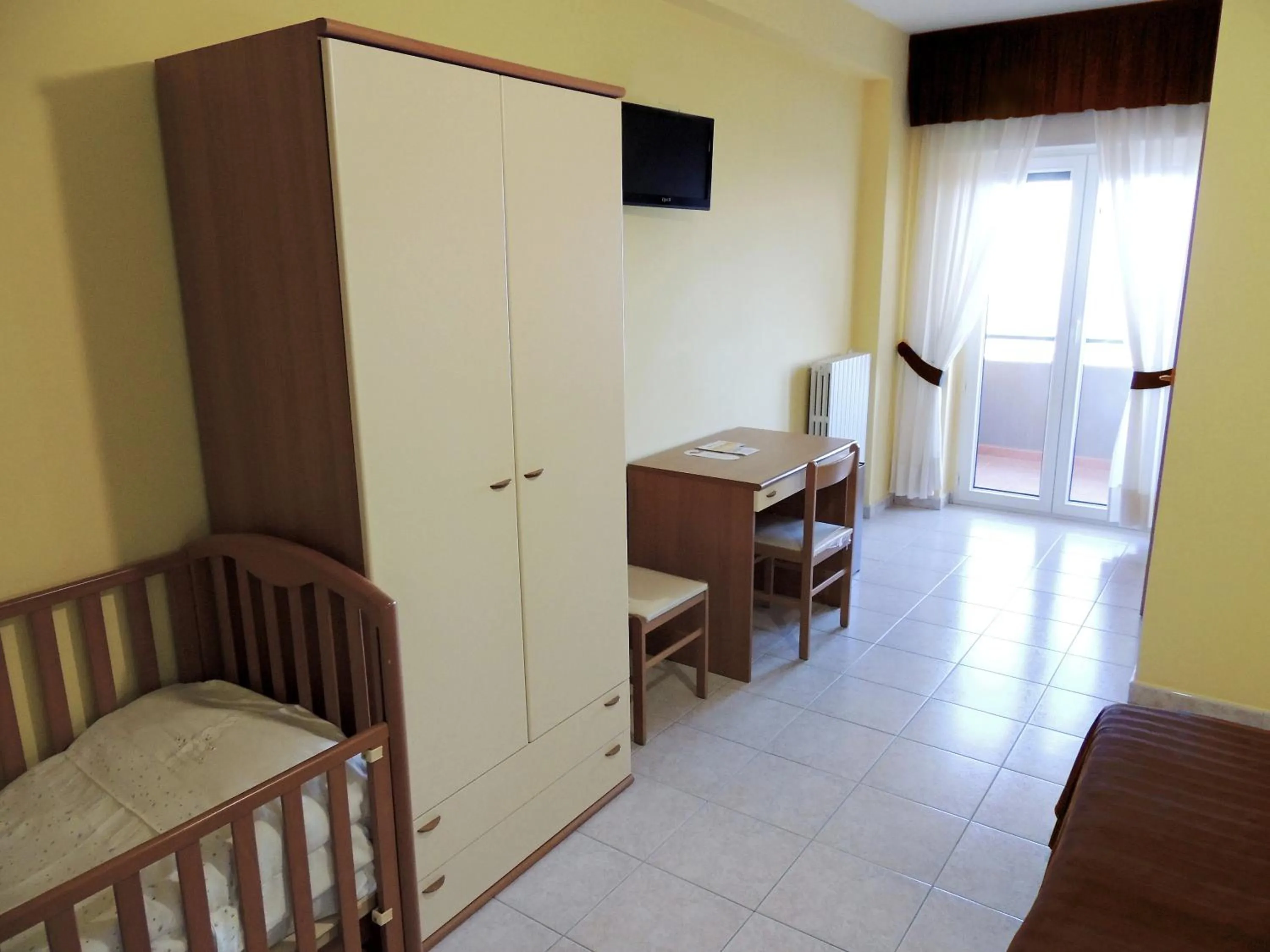 Photo of the whole room, Bed in B&B Angela