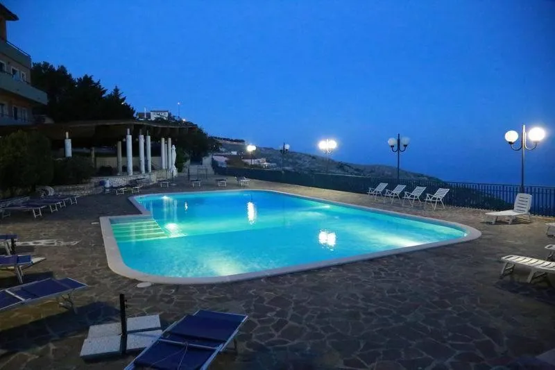 Swimming pool in B&B Angela