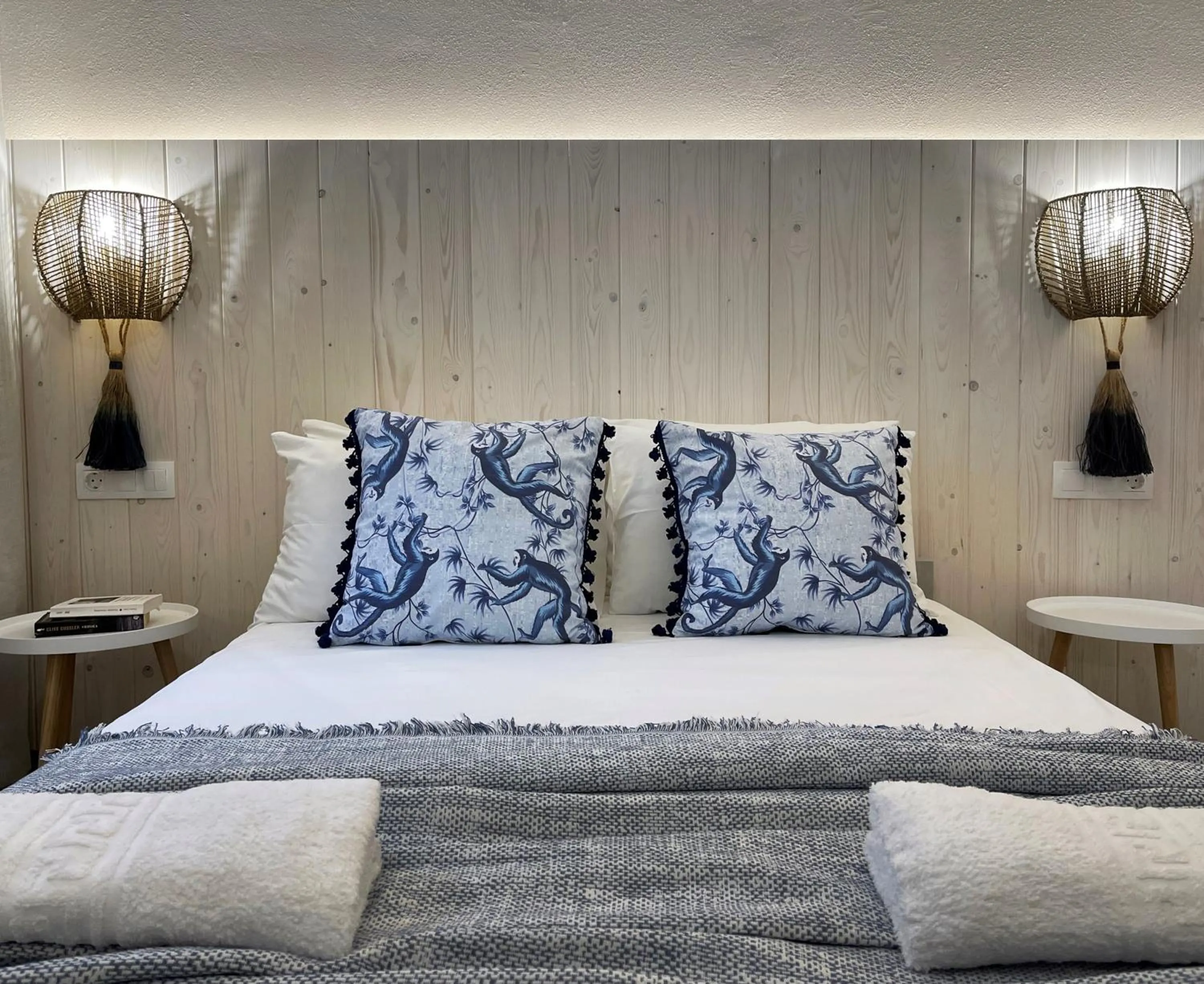 Bed in Thalassa Naxos