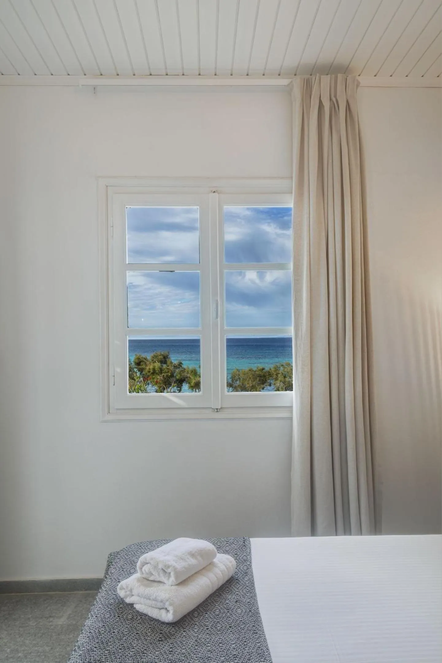 Sea view, Bed in Thalassa Naxos