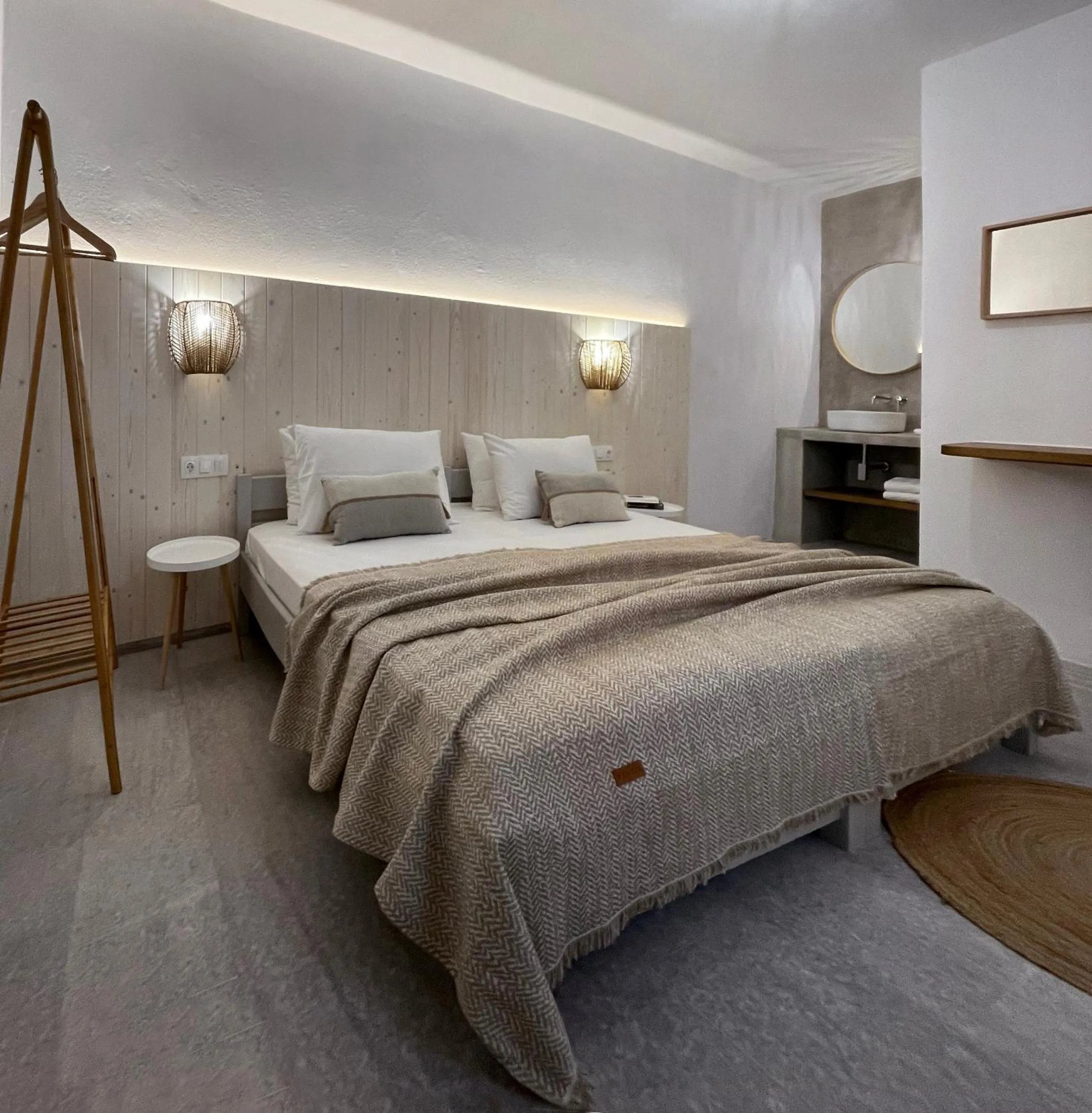 Bed in Thalassa Naxos