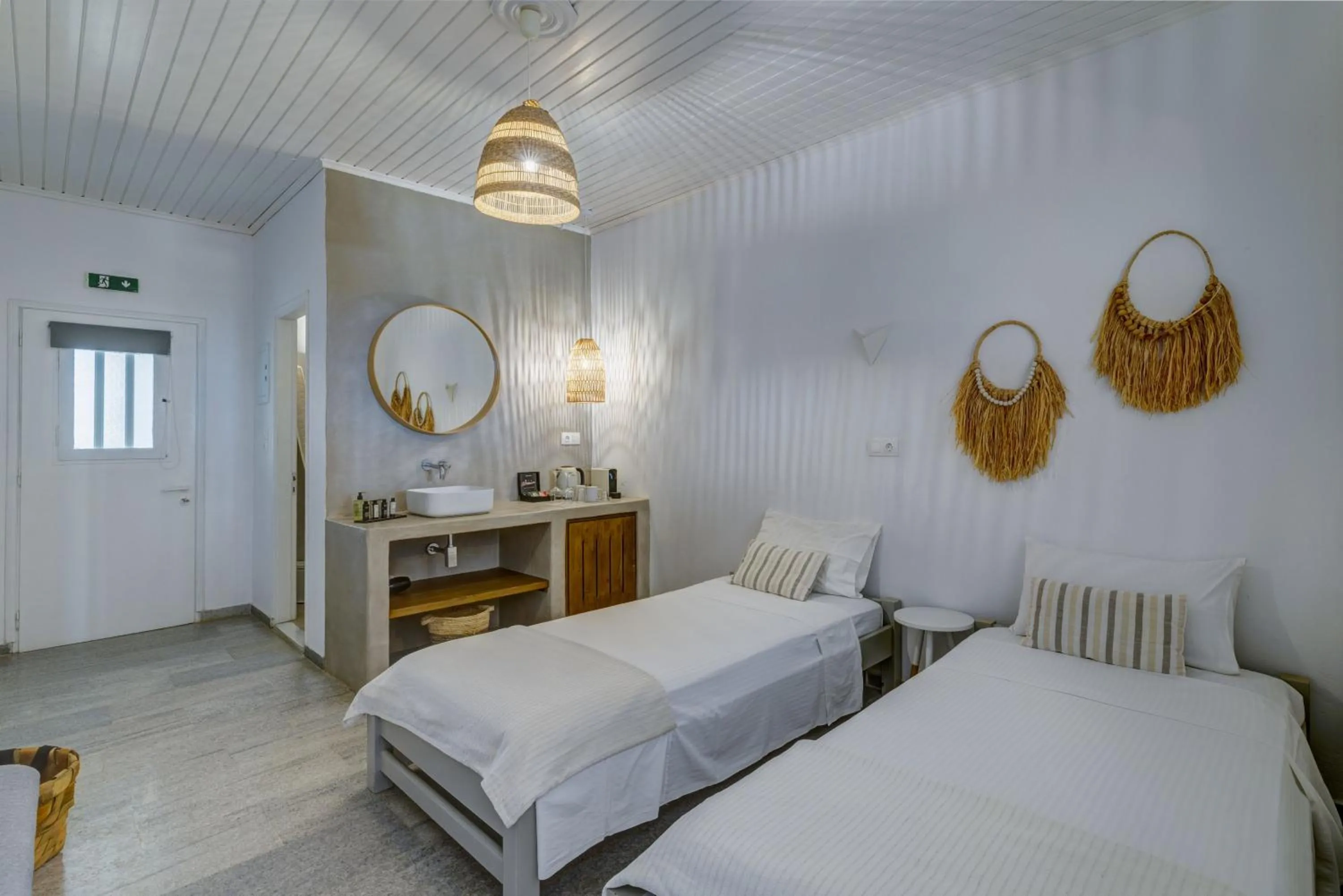 Bed in Thalassa Naxos