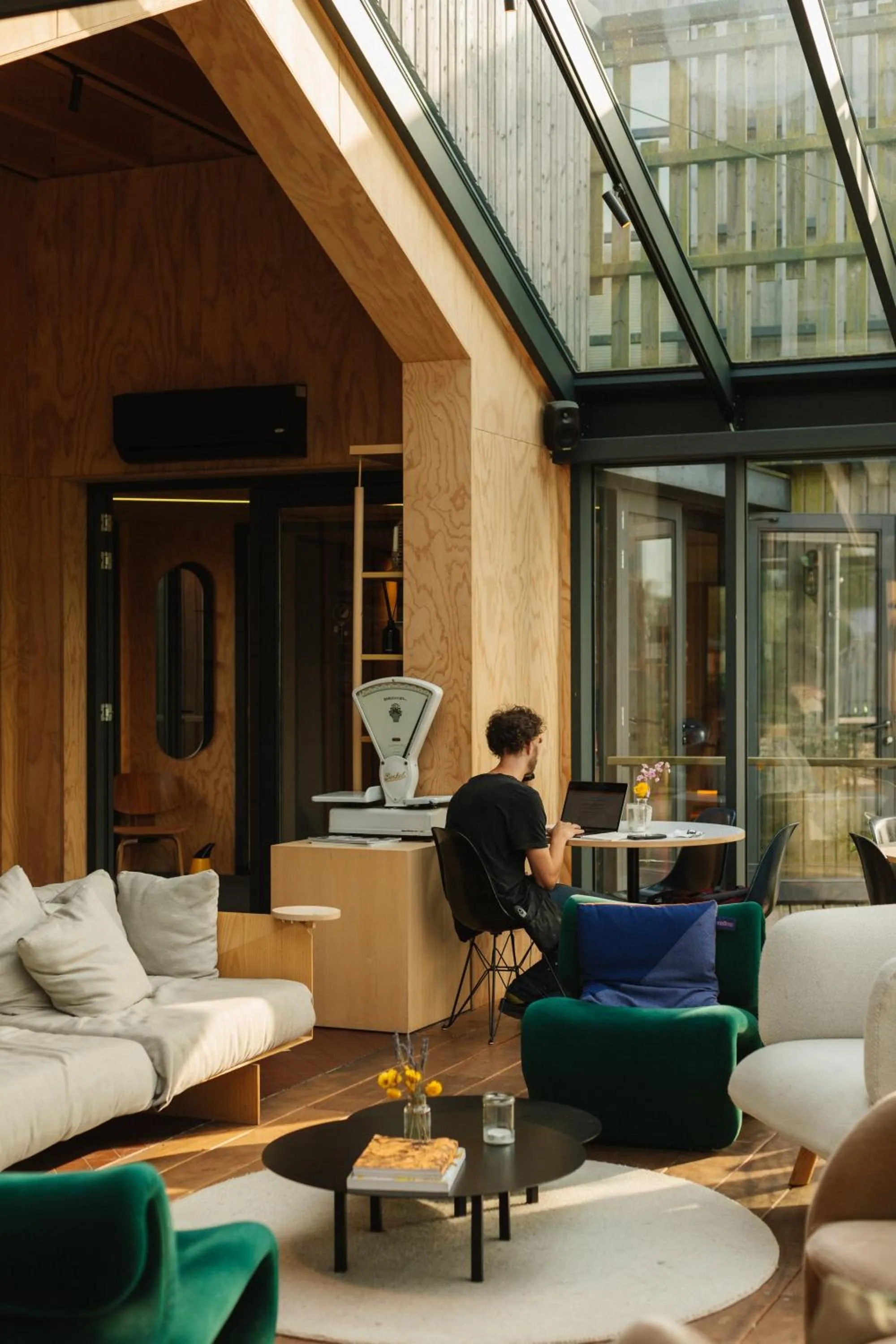 Lobby or reception in Basecamp Amsterdam