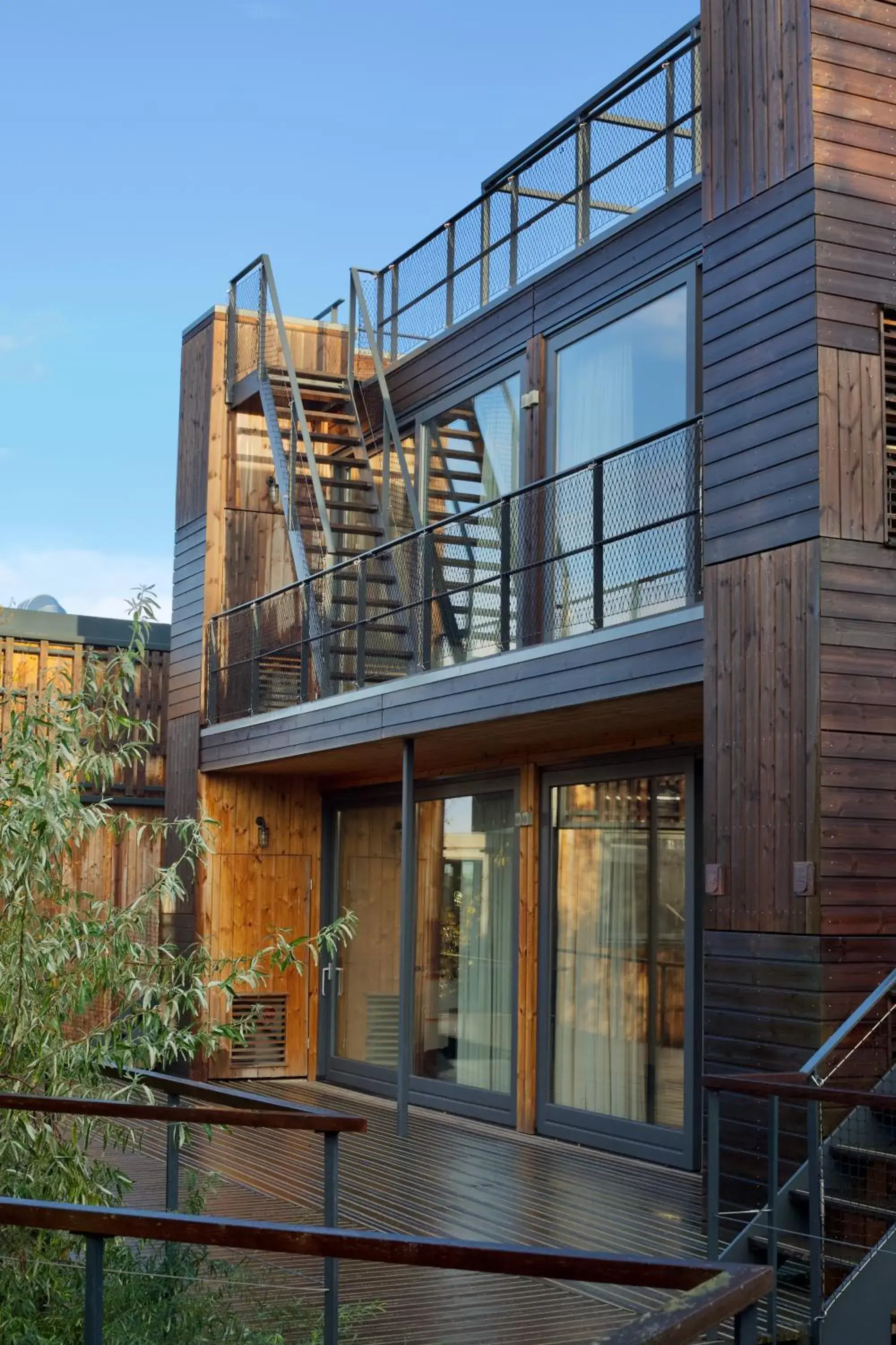 Standard Studio - The Boardwalk Suite in Basecamp Amsterdam Standard Studio - The Boardwalk Suite in Basecamp Amsterdam