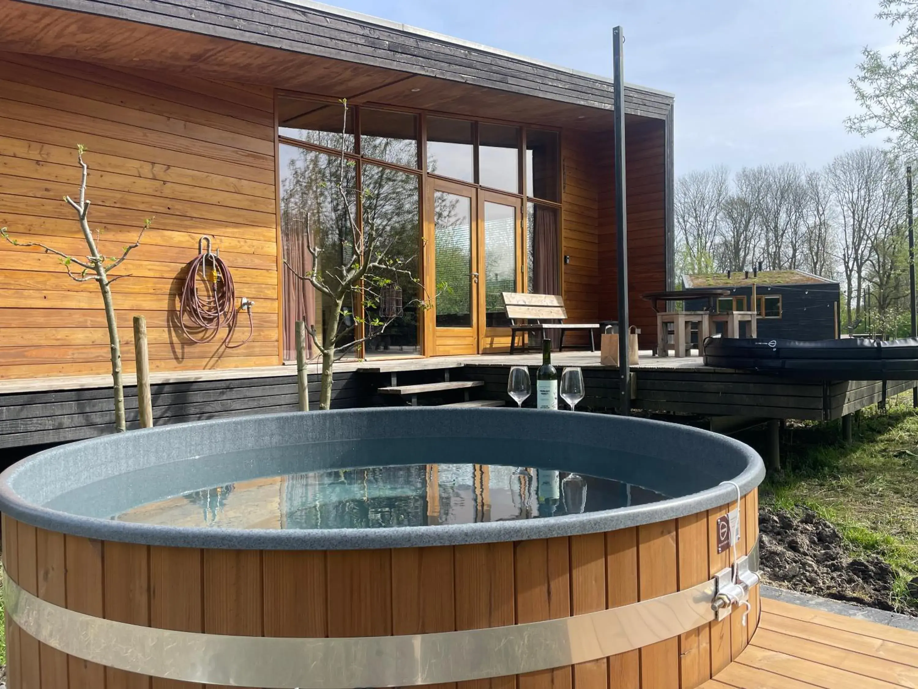 Deluxe Bungalow with Garden View in Basecamp Amsterdam Deluxe Bungalow with Garden View in Basecamp Amsterdam