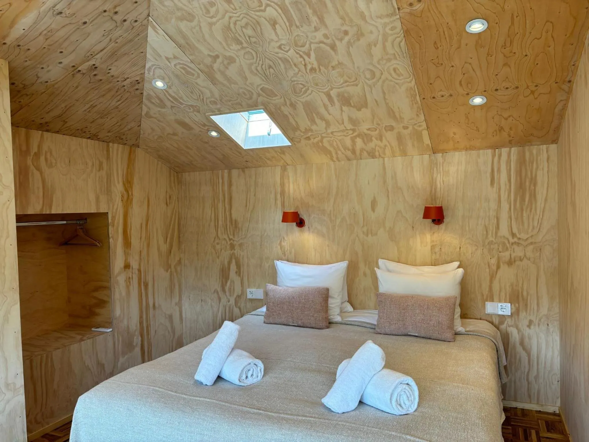 Bed in Basecamp Amsterdam