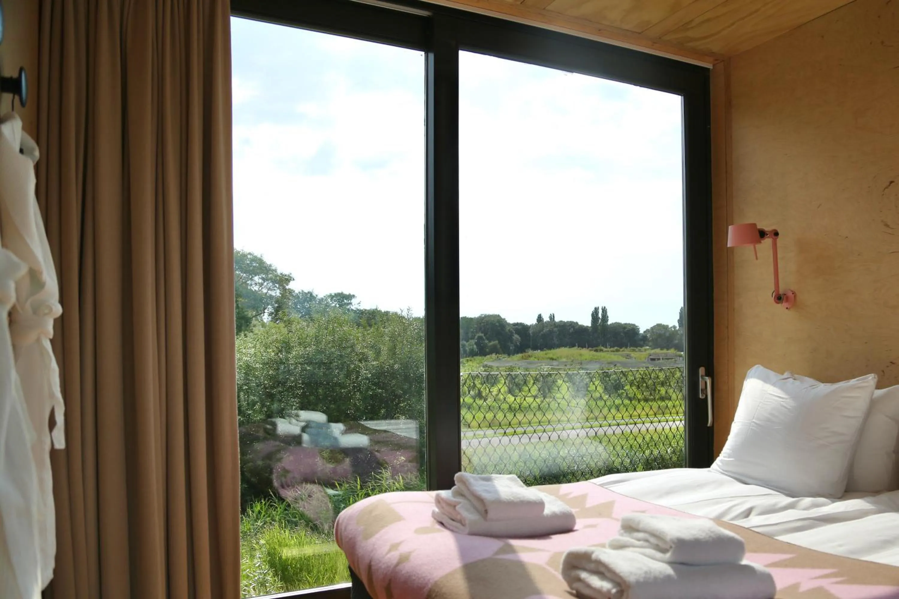 Bed in Basecamp Amsterdam