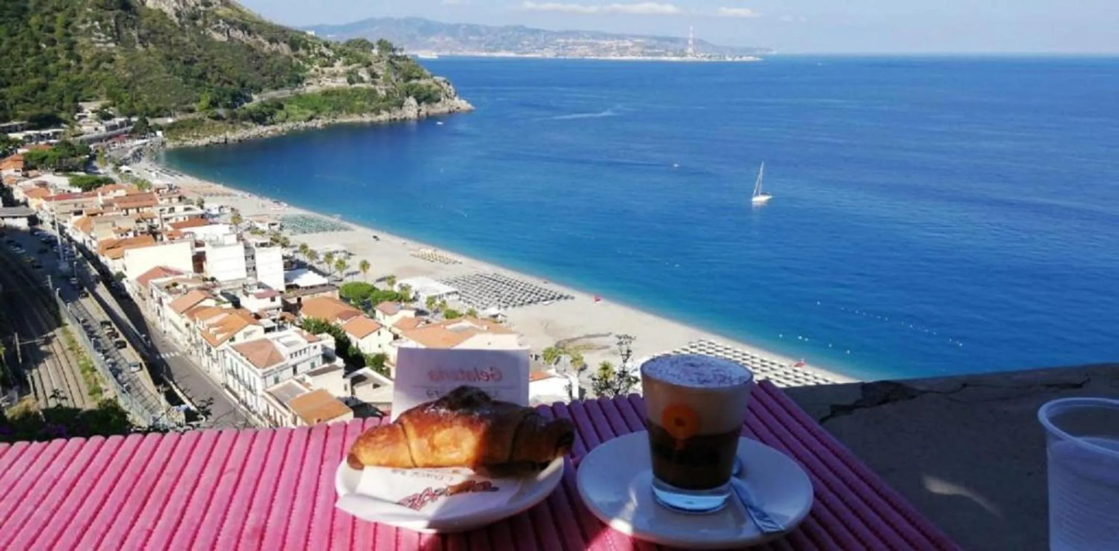 Sea view in Antico Vicolo