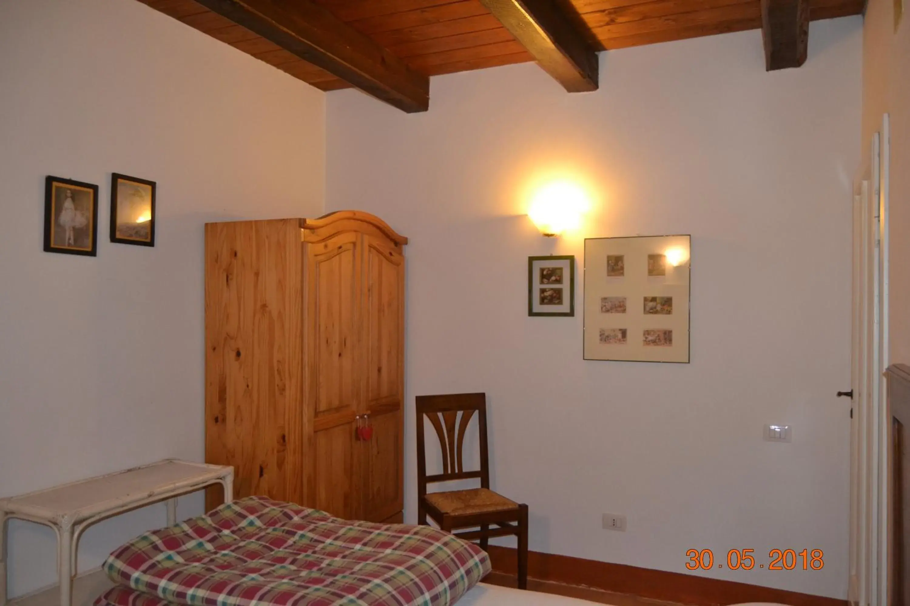 Double Room with Garden View in Affitta Camere Il Pettirosso Double Room with Garden View in Affitta Camere Il Pettirosso