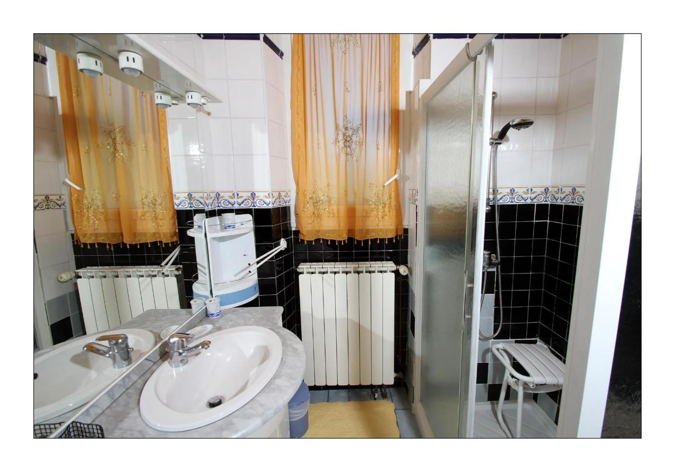 Shower in La Renardière