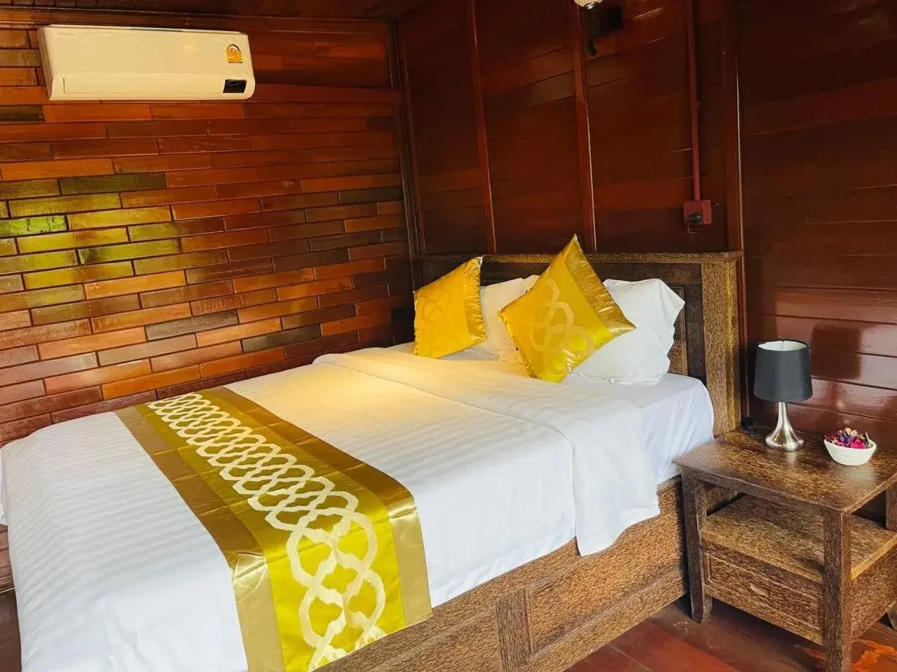 Bed in Prek Kdat Resort Bed in Prek Kdat Resort