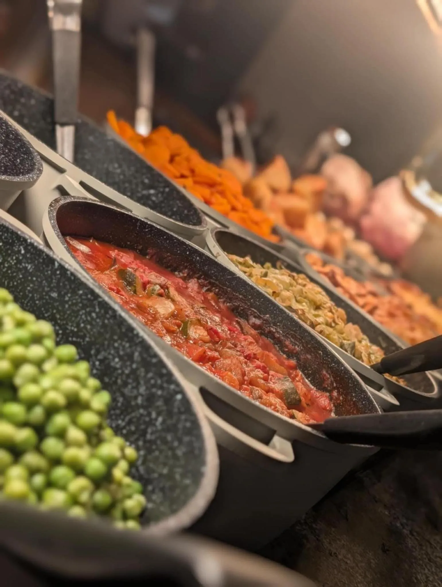 Restaurant/places to eat in The Punch Bowl Inn