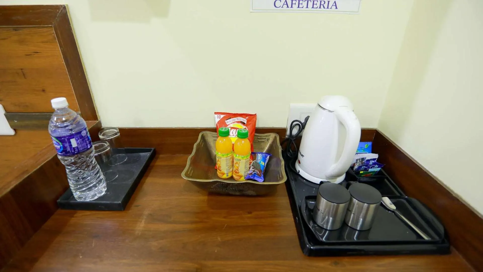 Coffee/tea facilities in Base9 Cochin Airport Hotel