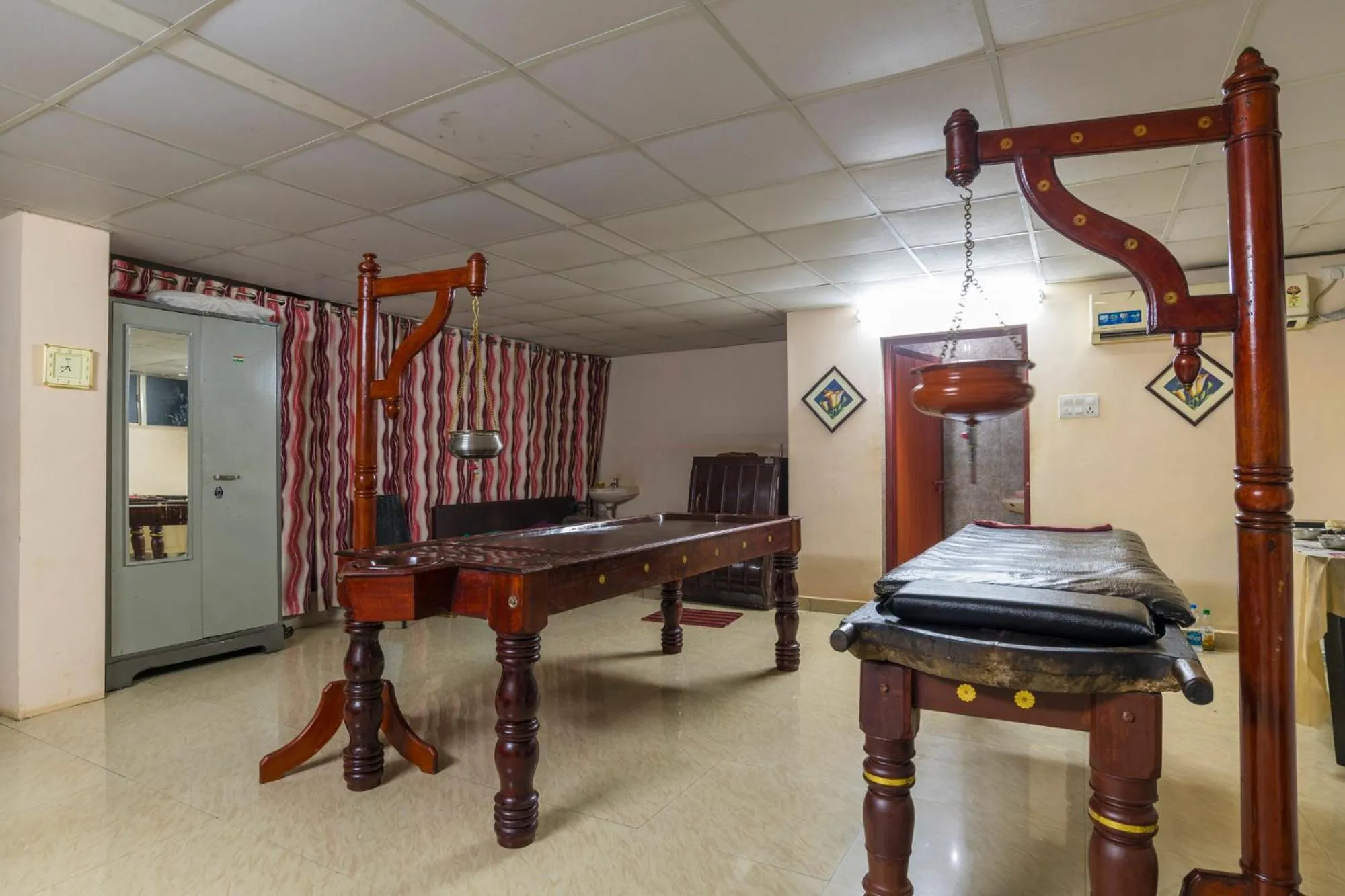 Massage in Base9 Cochin Airport Hotel