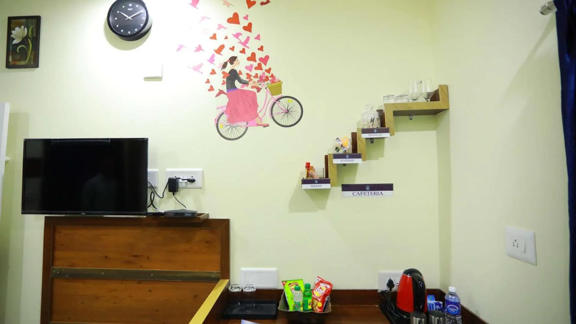 TV and multimedia in Base9 Cochin Airport Hotel