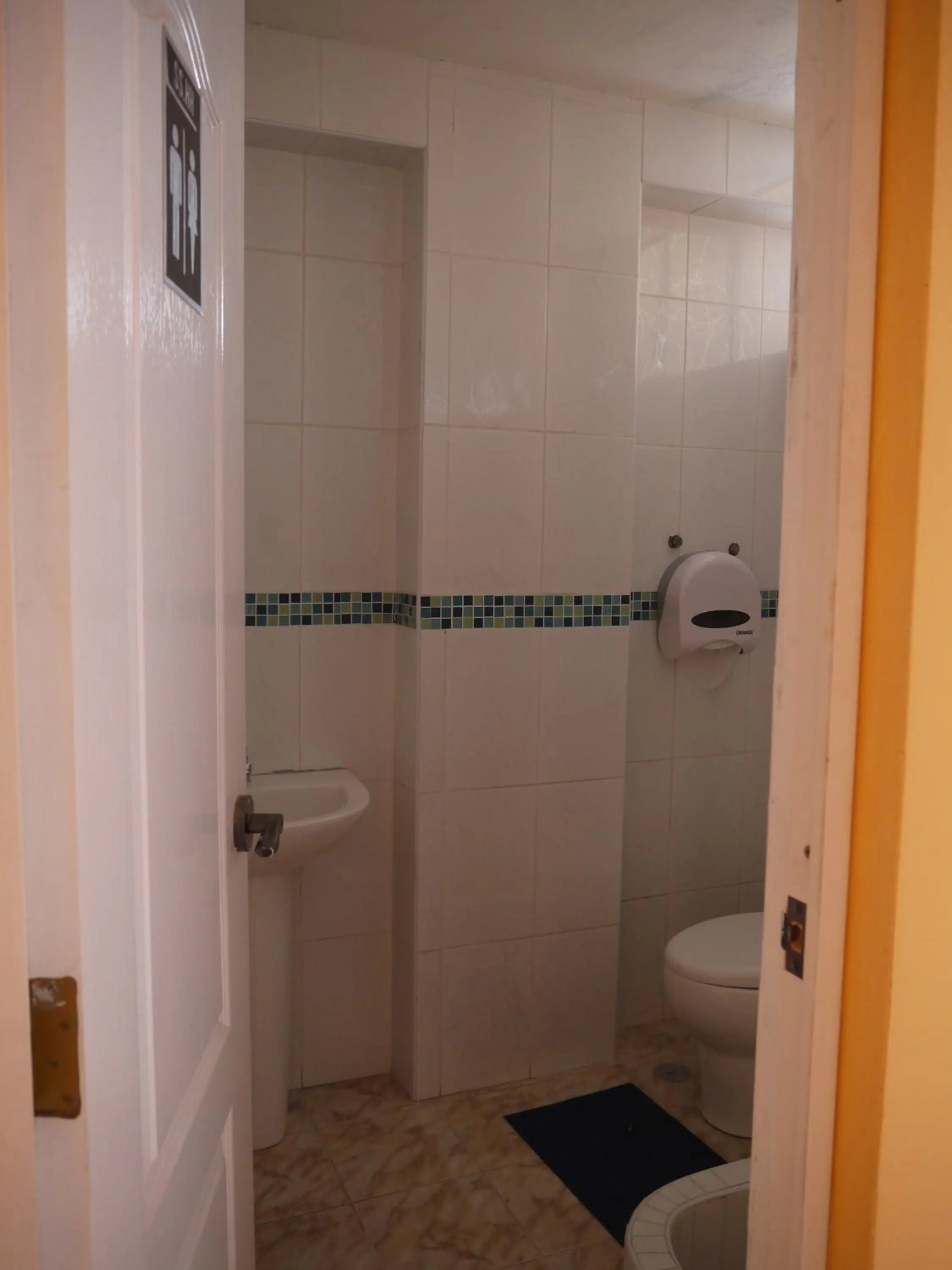 Shower in Hotel Suite Juliaca