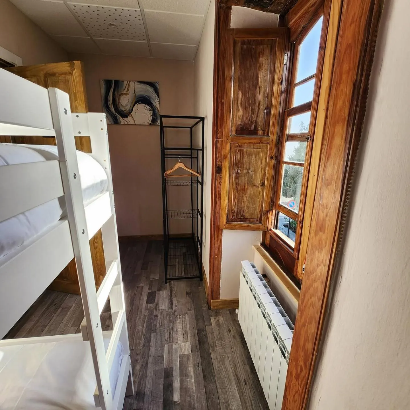 Bed in Ziggy's Mountain Retreat