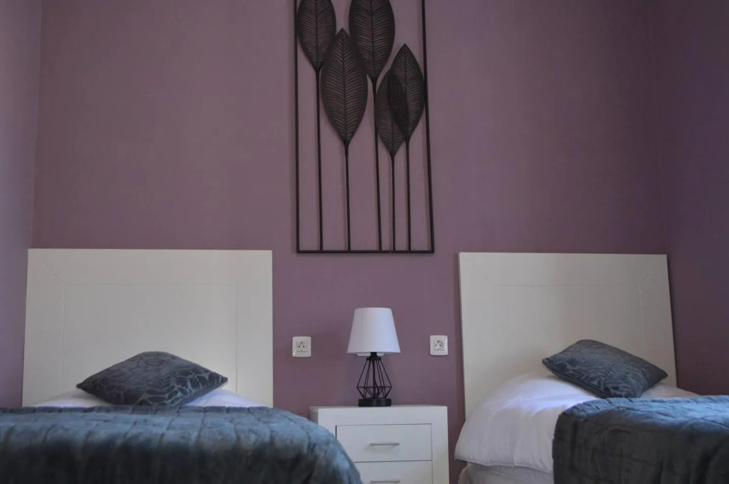 Bed in Ziggy's Mountain Retreat