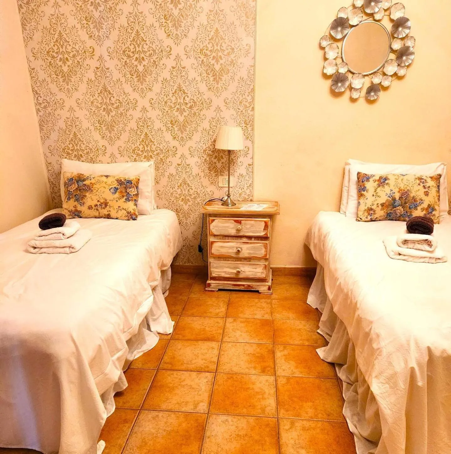 Bed in Ziggy's Mountain Retreat