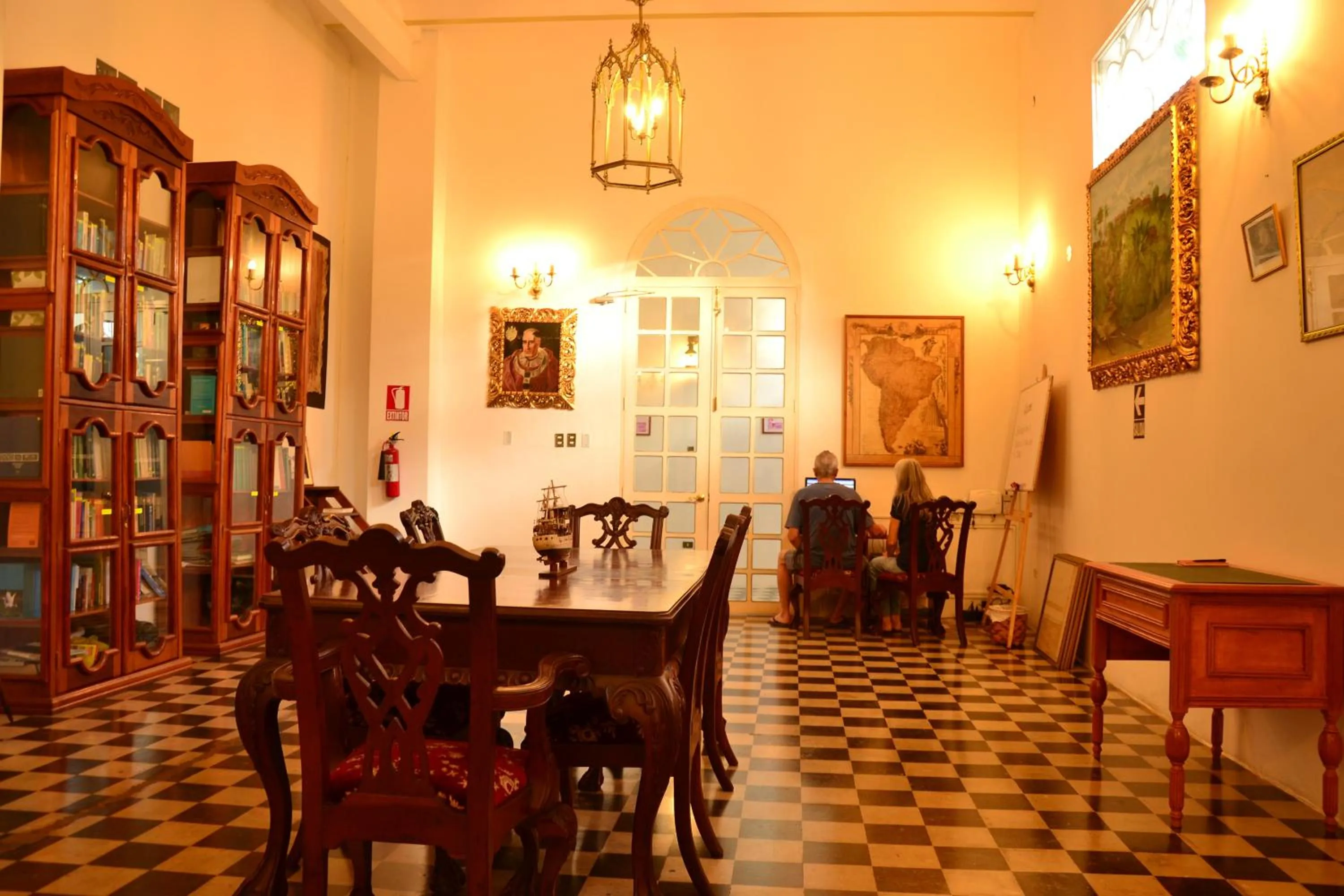 Photo of the whole room in Casa Morey