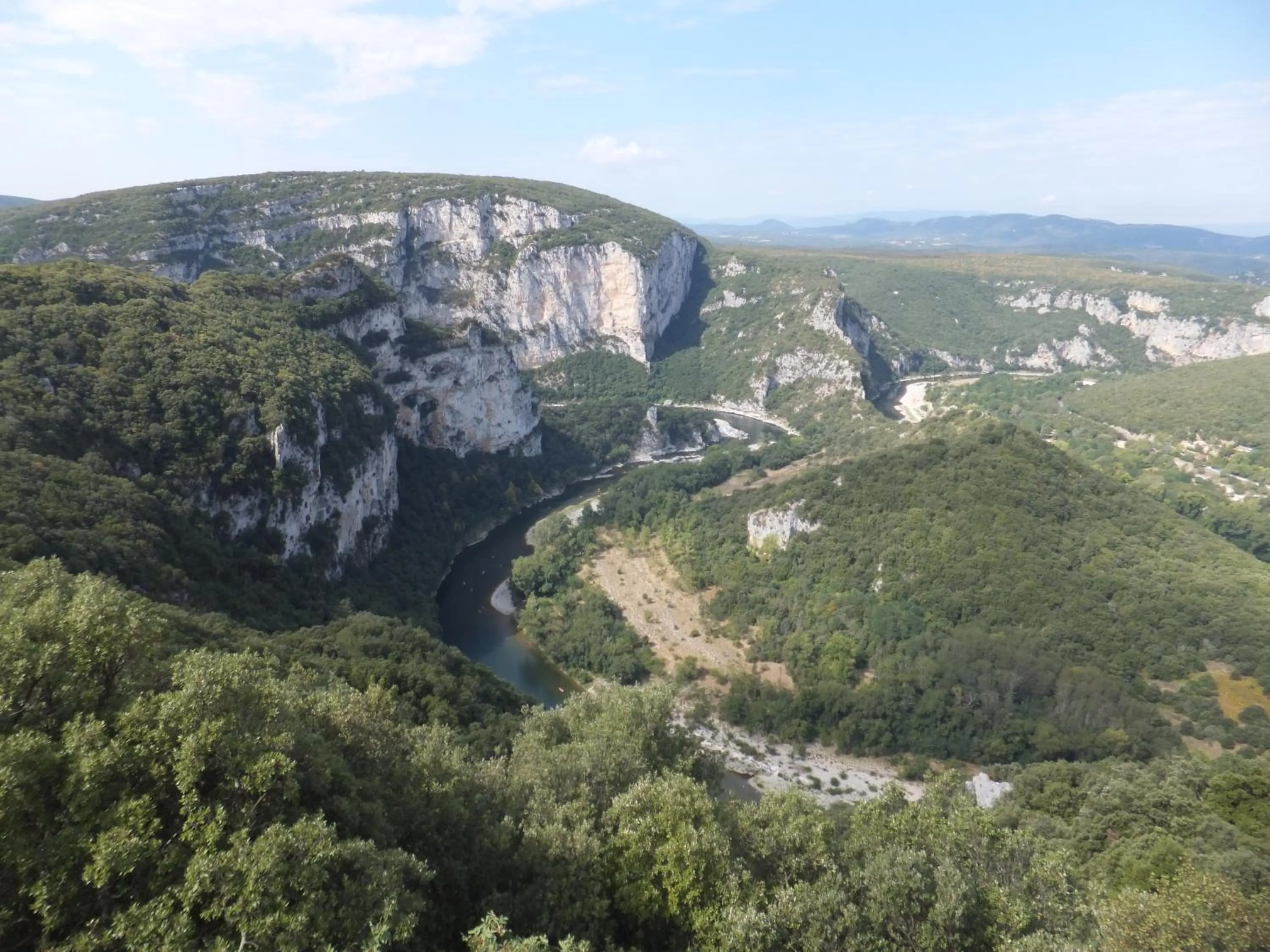 Nearby landmark in Pavillon Kalensa