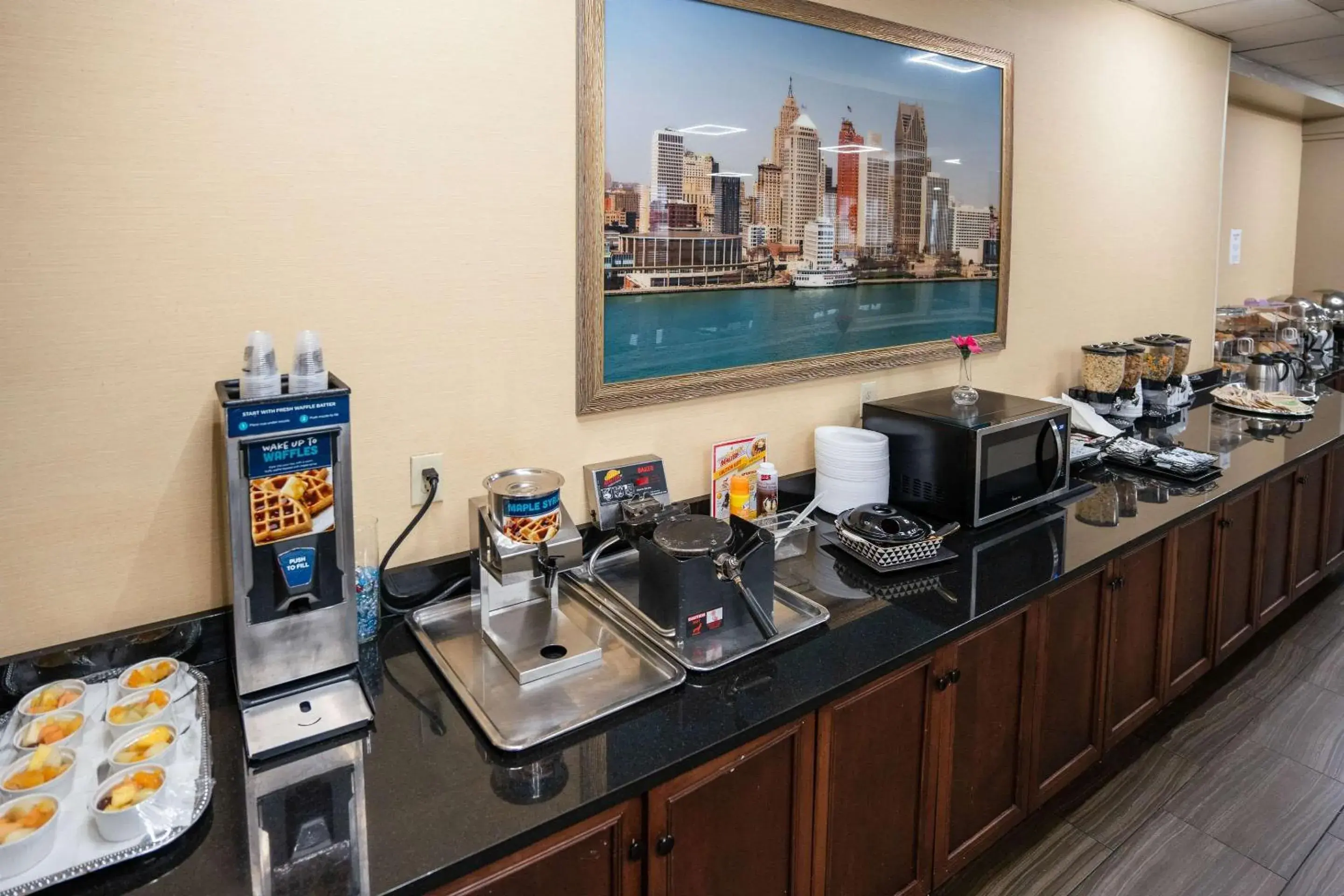 Breakfast in Clarion Hotel Detroit Metro Airport Breakfast in Clarion Hotel Detroit Metro Airport