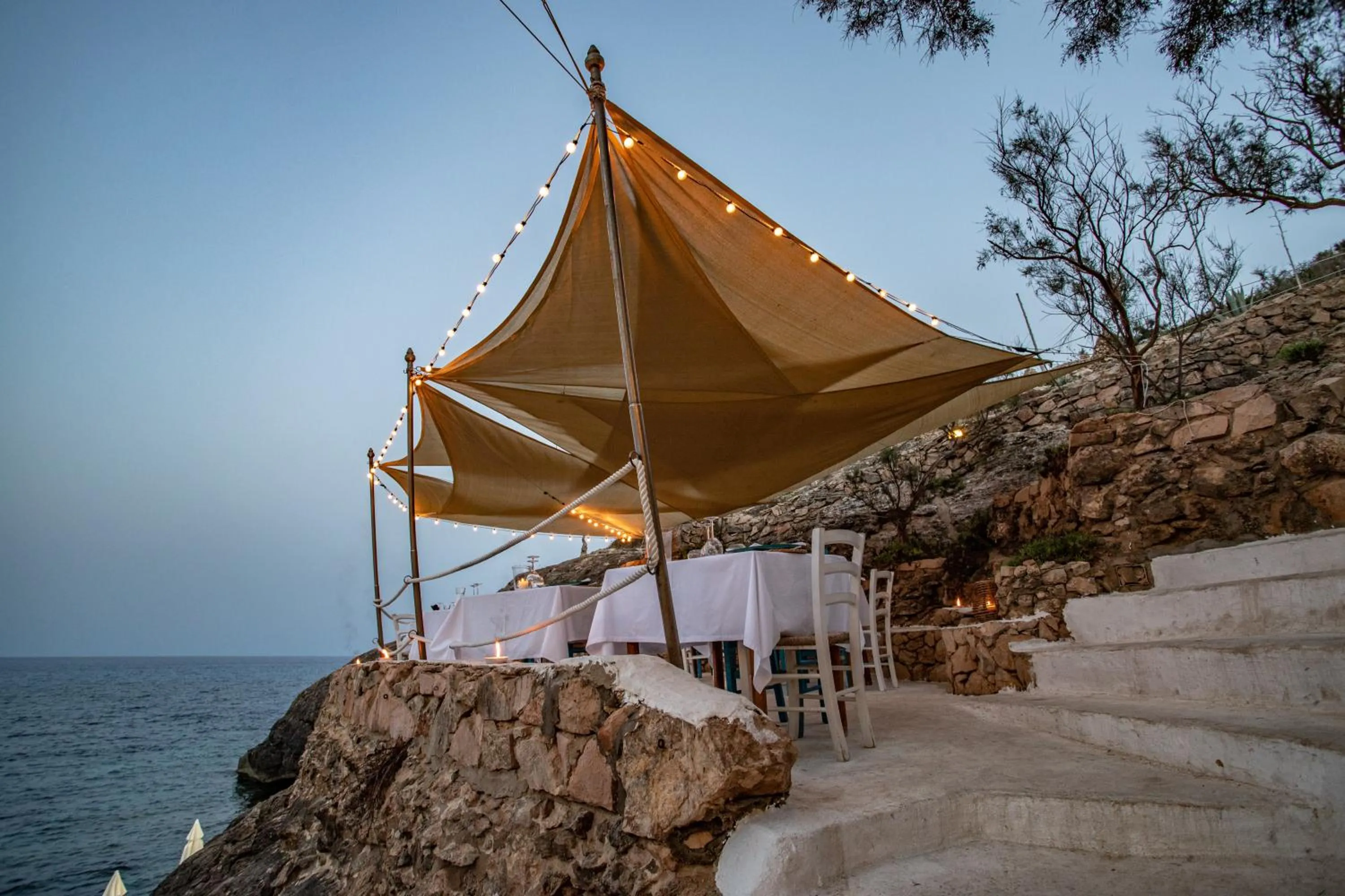 Restaurant/places to eat in Relais Isole del Sud