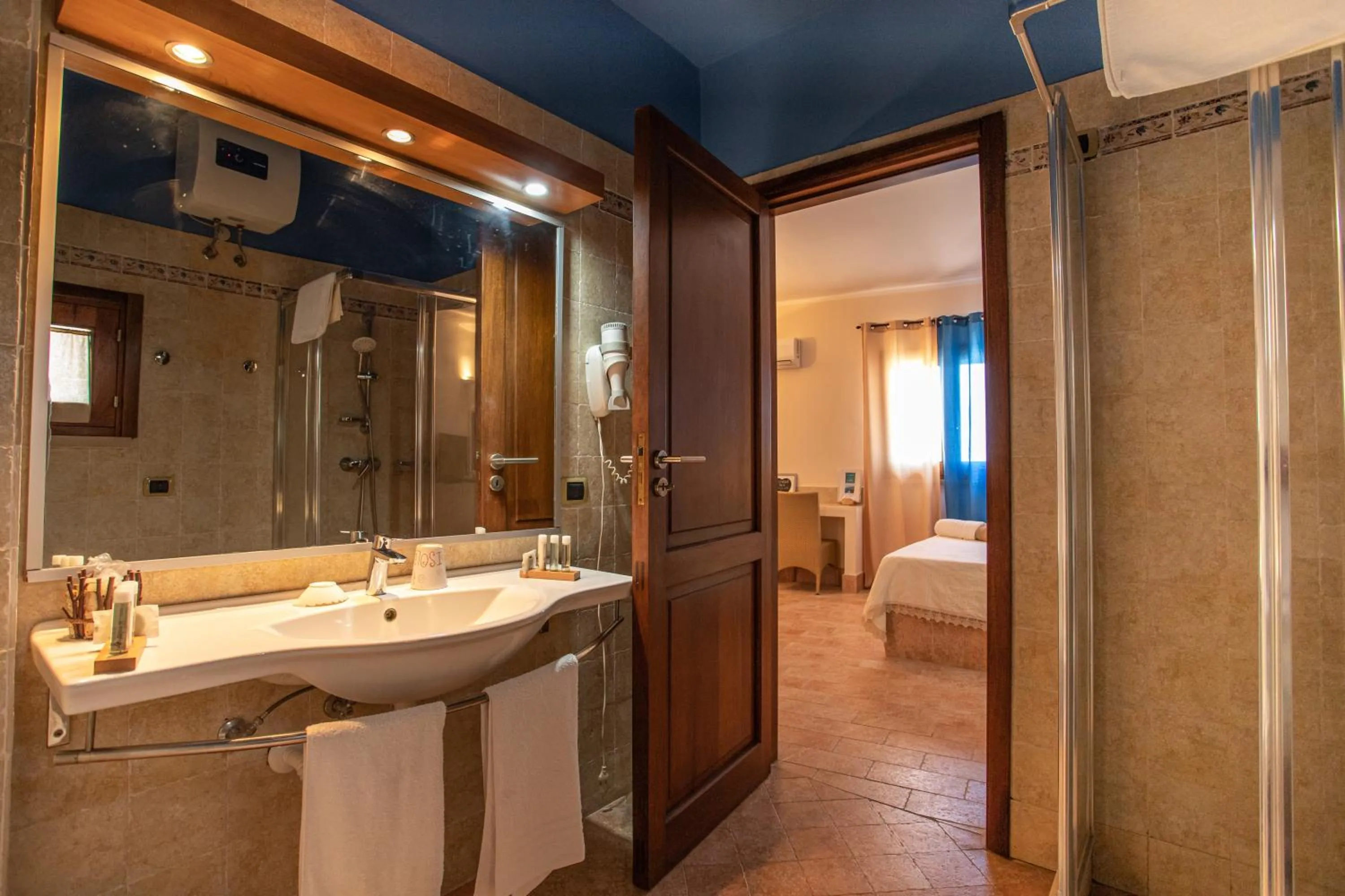 Bathroom in Relais Isole del Sud