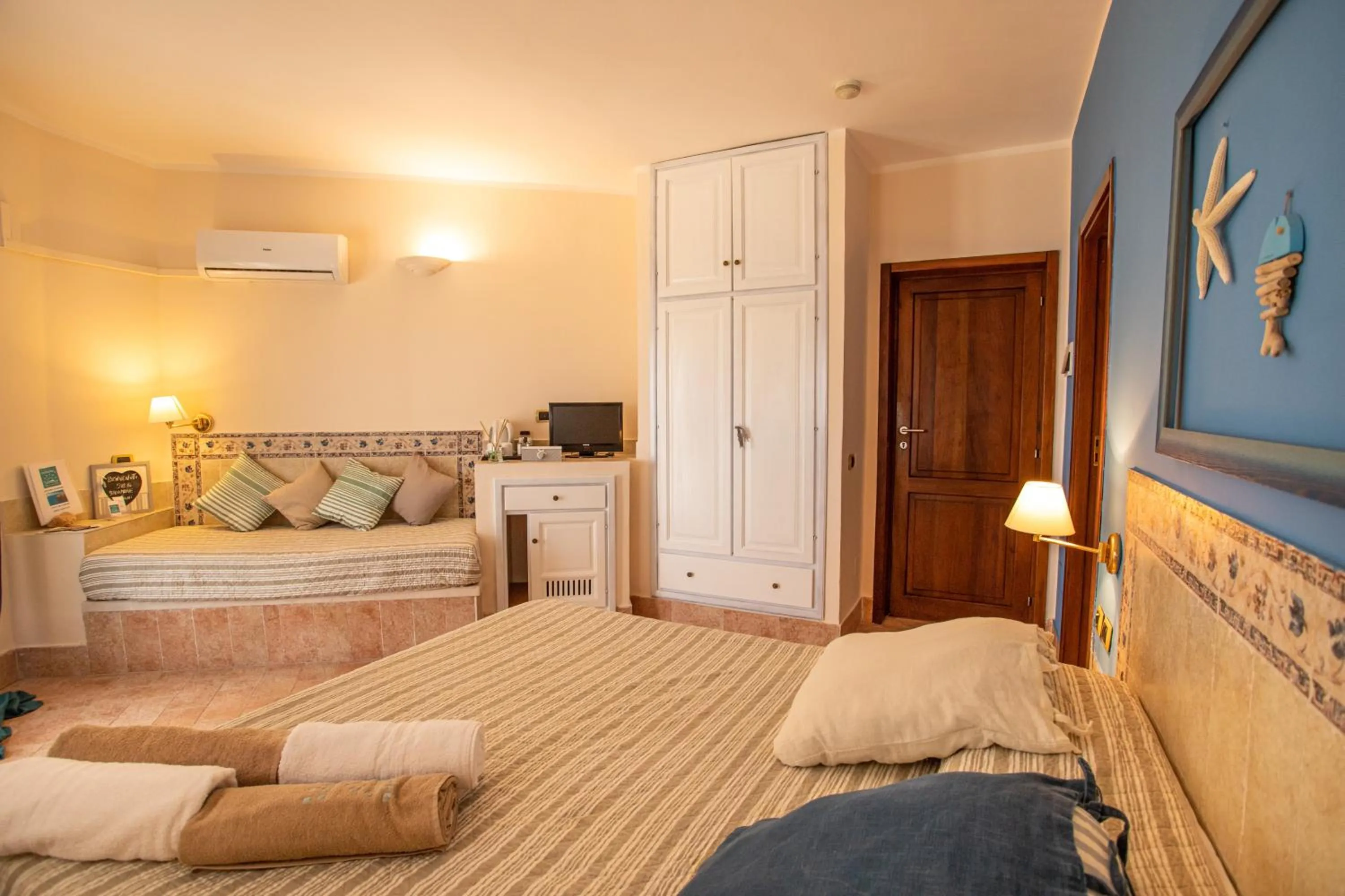 Bedroom, Bed in Relais Isole del Sud