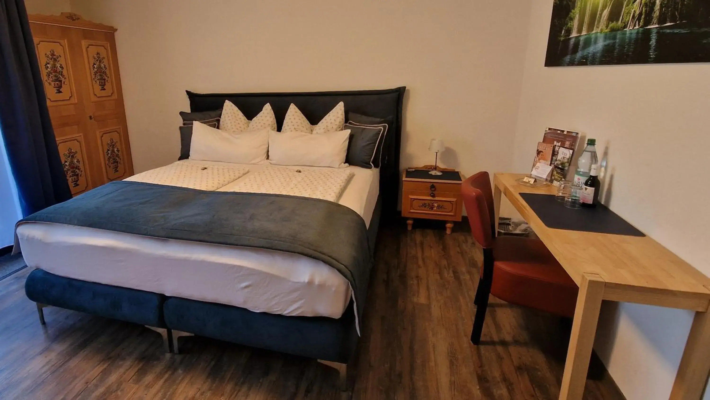 Double Room with Balcony - single occupancy in Gästehaus Meng Double Room with Balcony - single occupancy in Gästehaus Meng