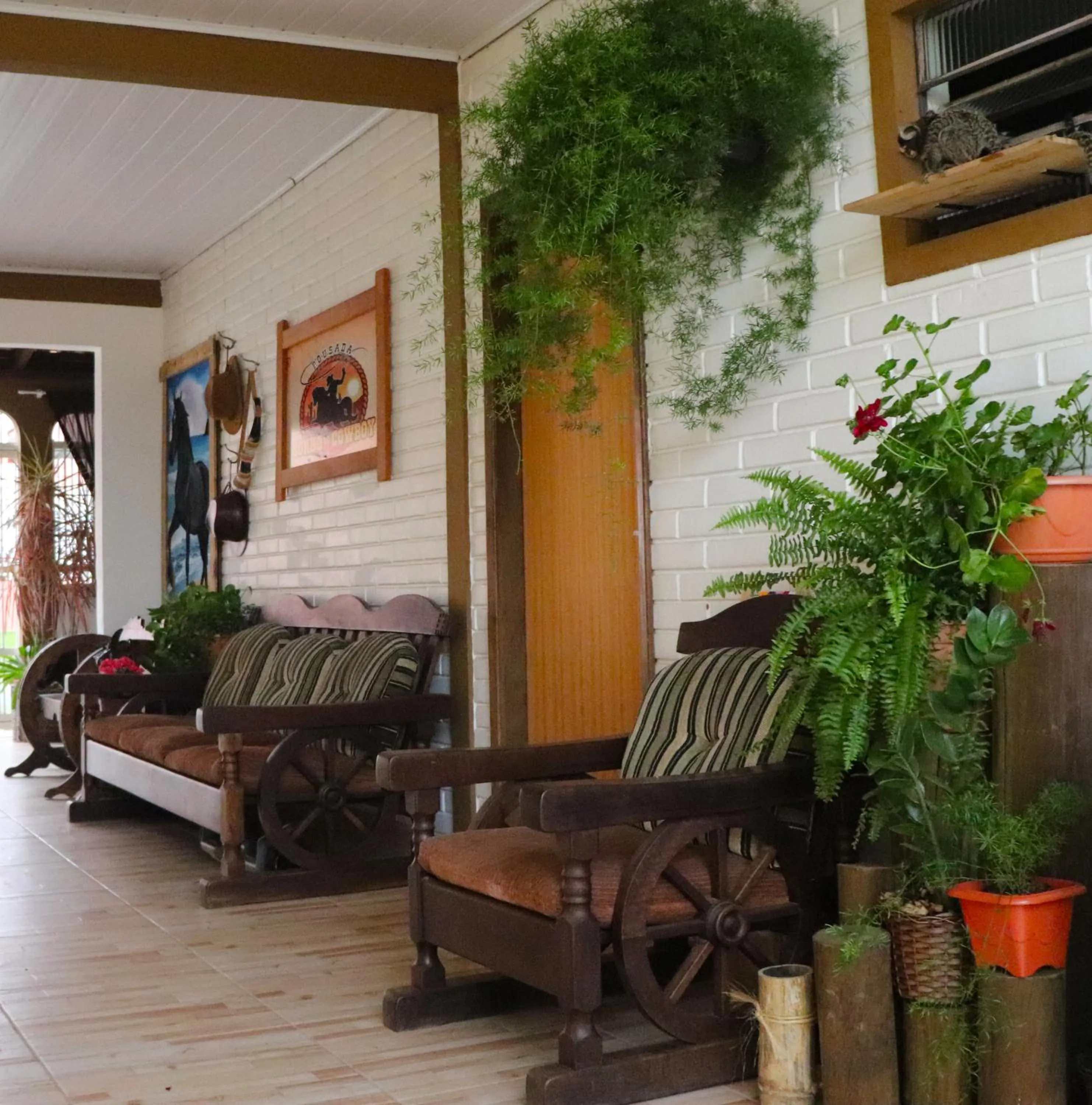 Living room in Pousada Alegria do Cowboy