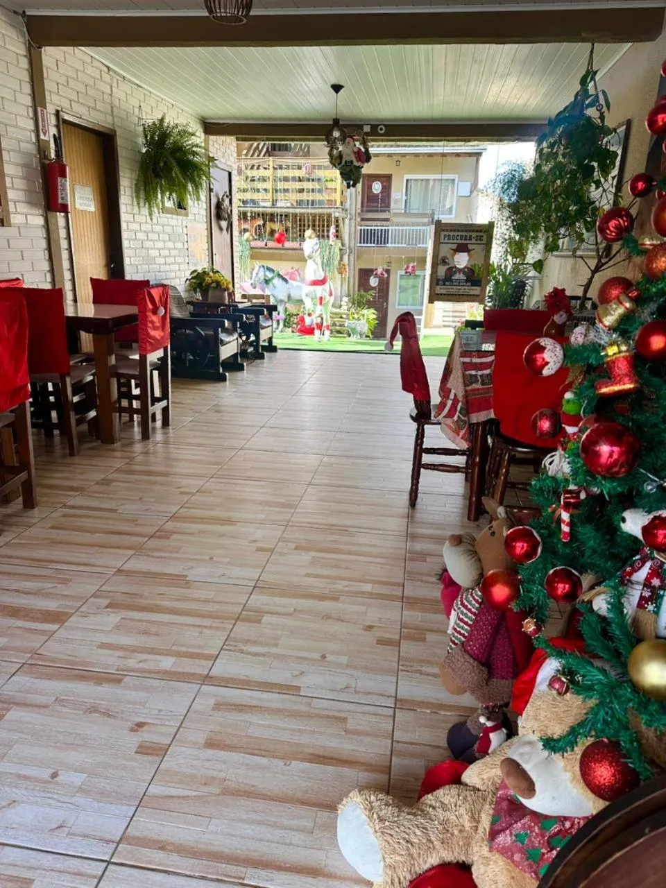 Seating area in Pousada Alegria do Cowboy