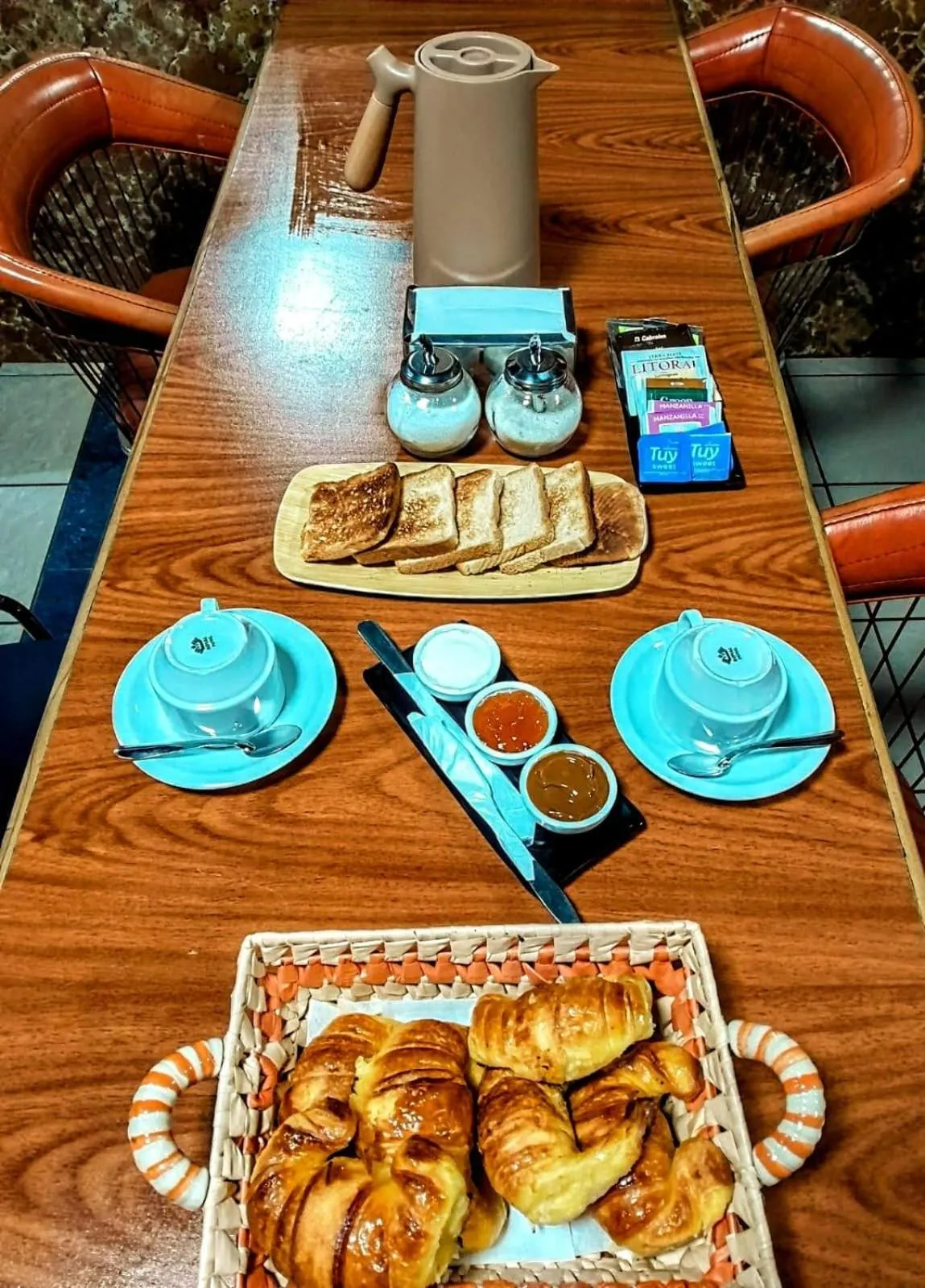 Breakfast in Hotel Acuarius