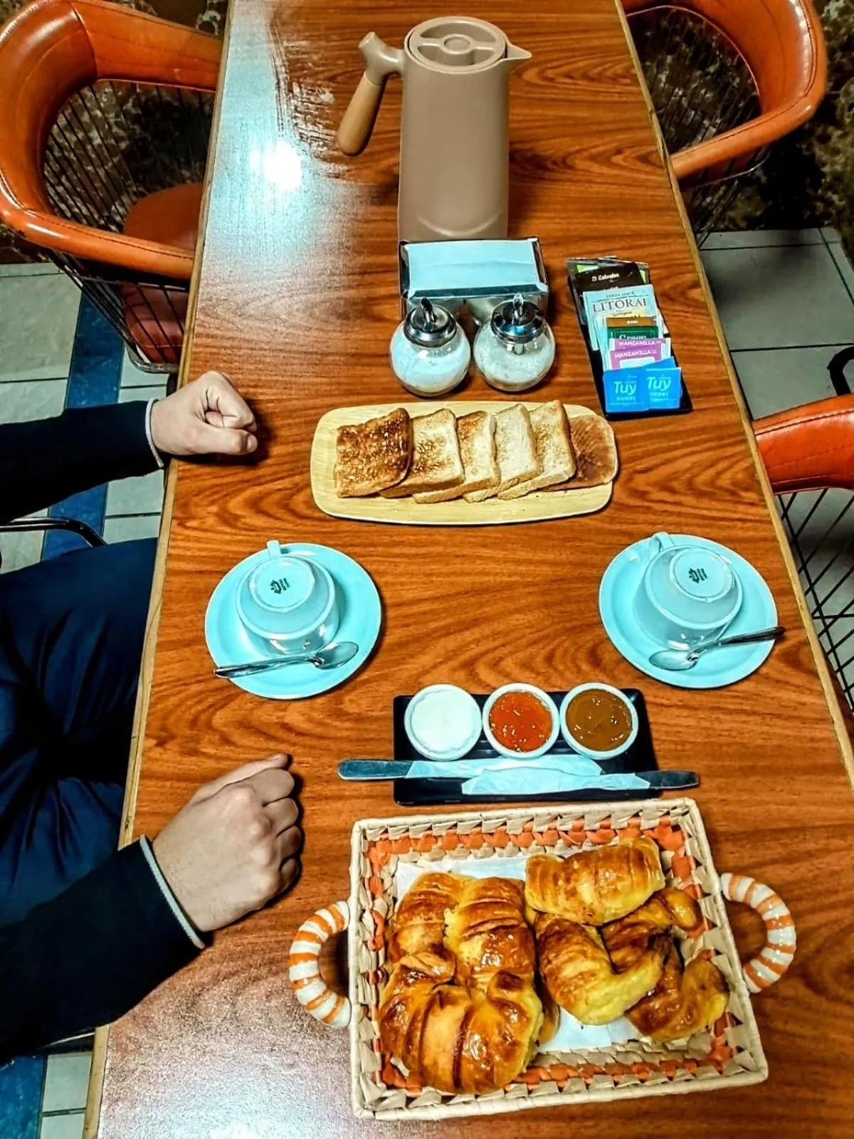 Breakfast in Hotel Acuarius