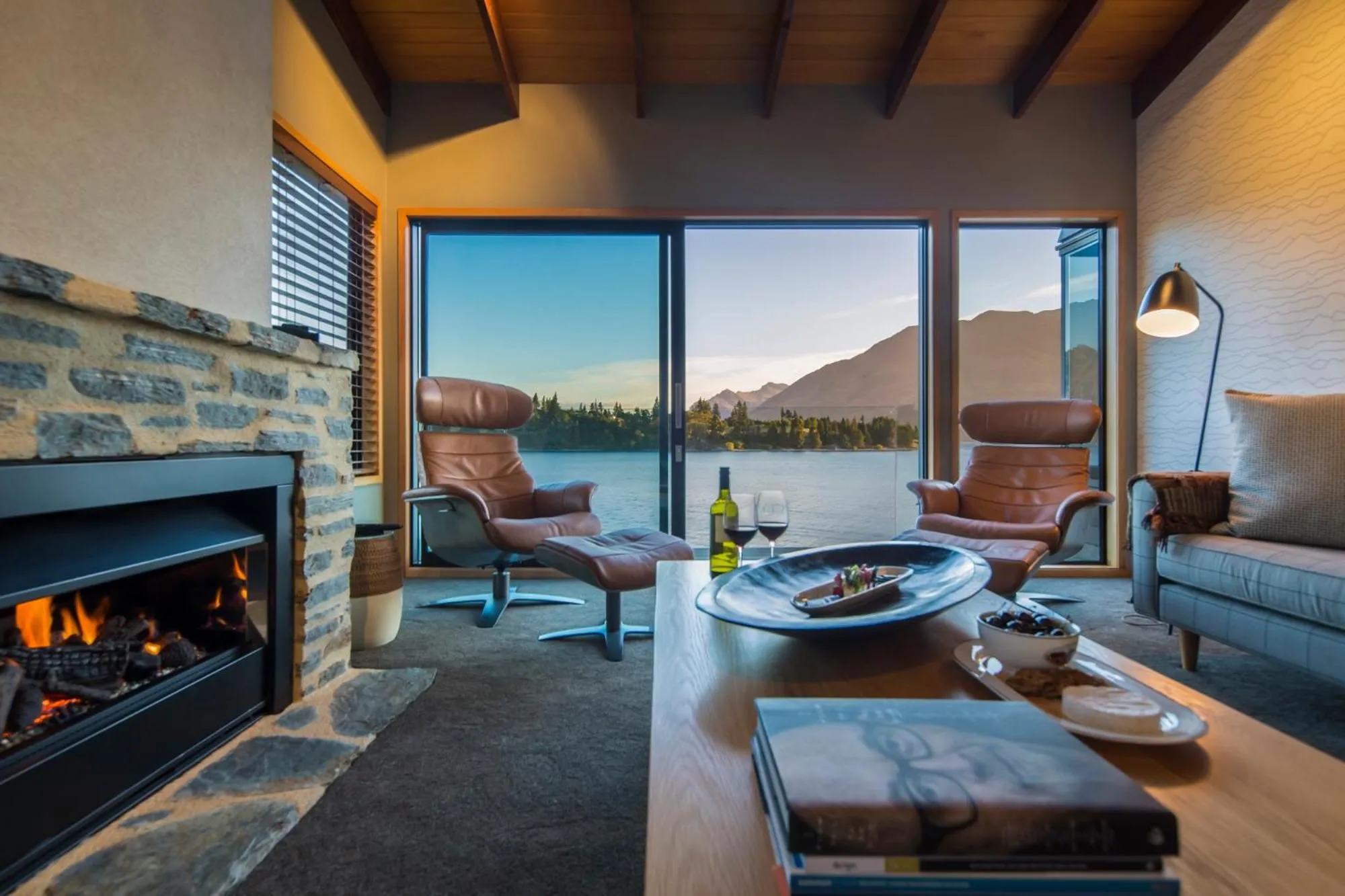 The Bay House - central and lakefront