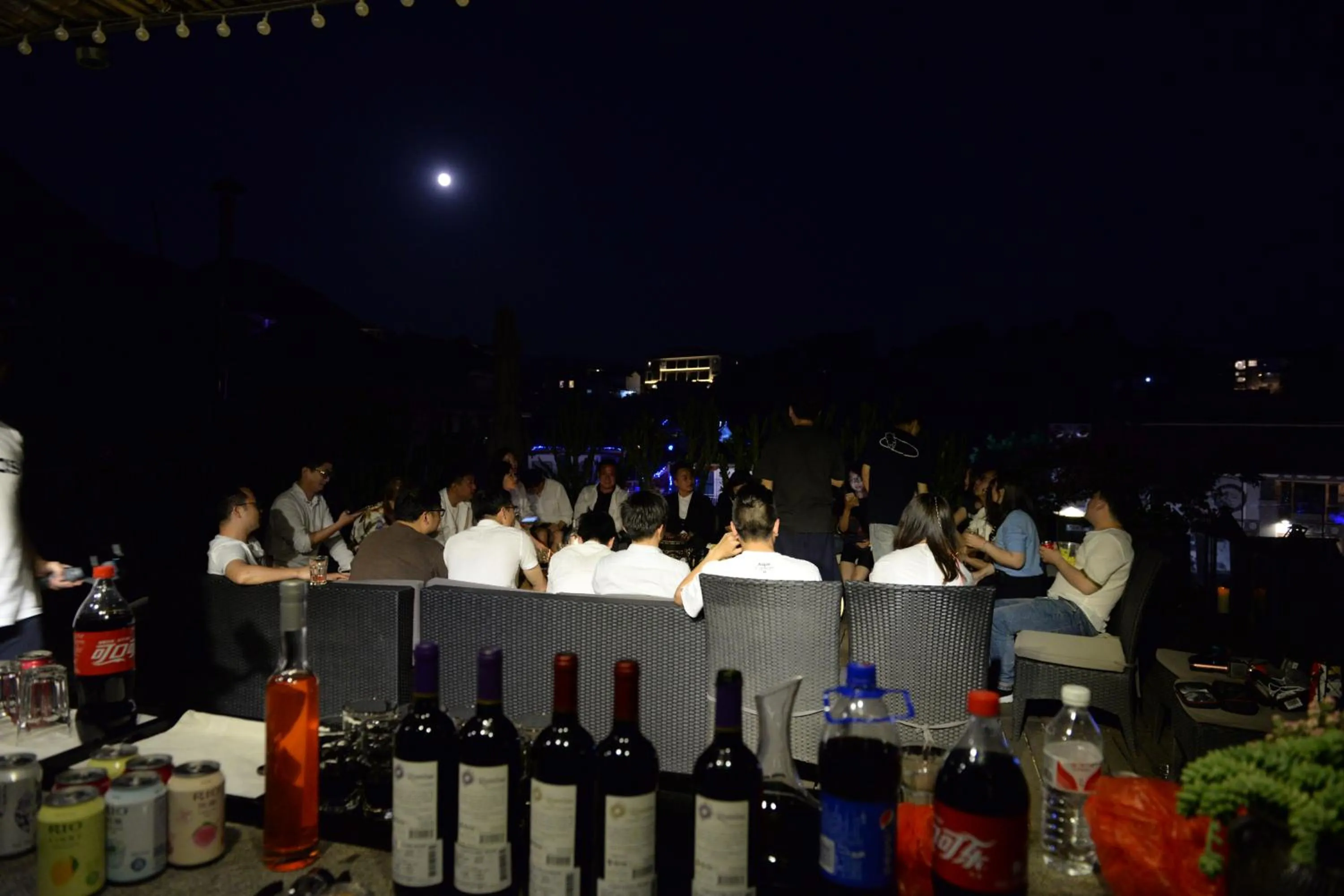 group of guests in Yakamoz Haijie Hotel