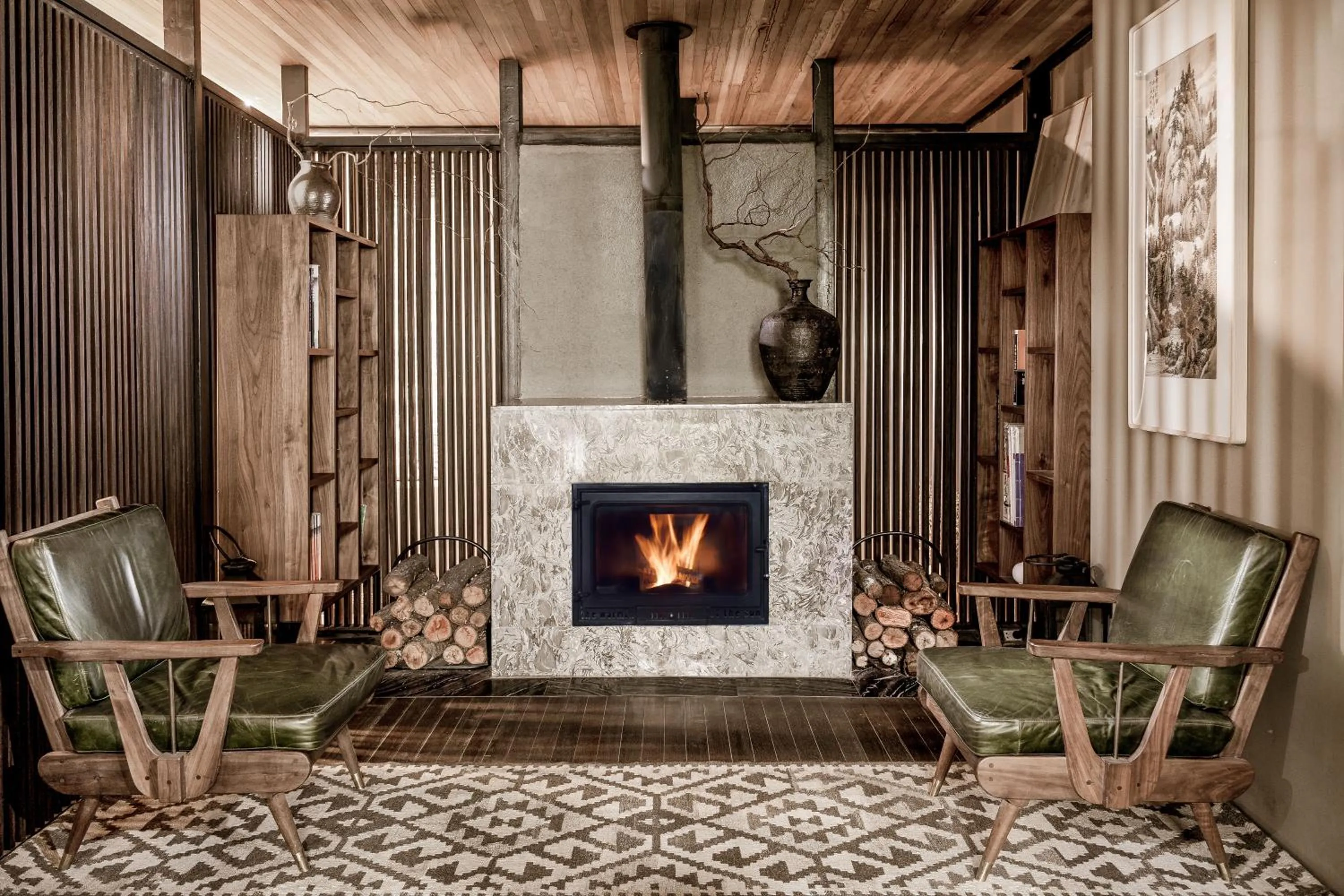 Library in Yakamoz Haijie Hotel